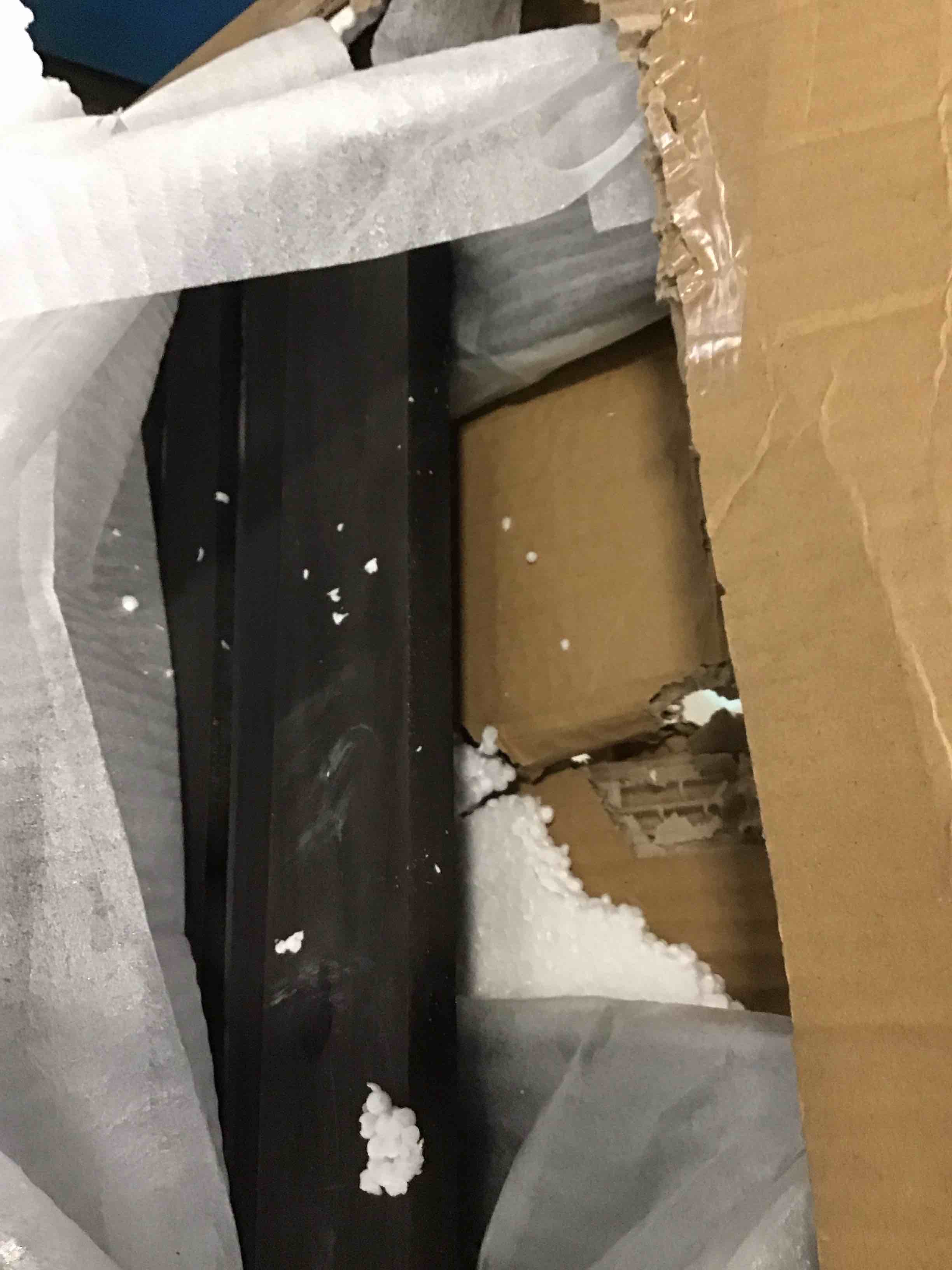 https://s3.amazonaws.com/lotting-images-prod/bidfta/TEA1260271_1738356985651.jpeg