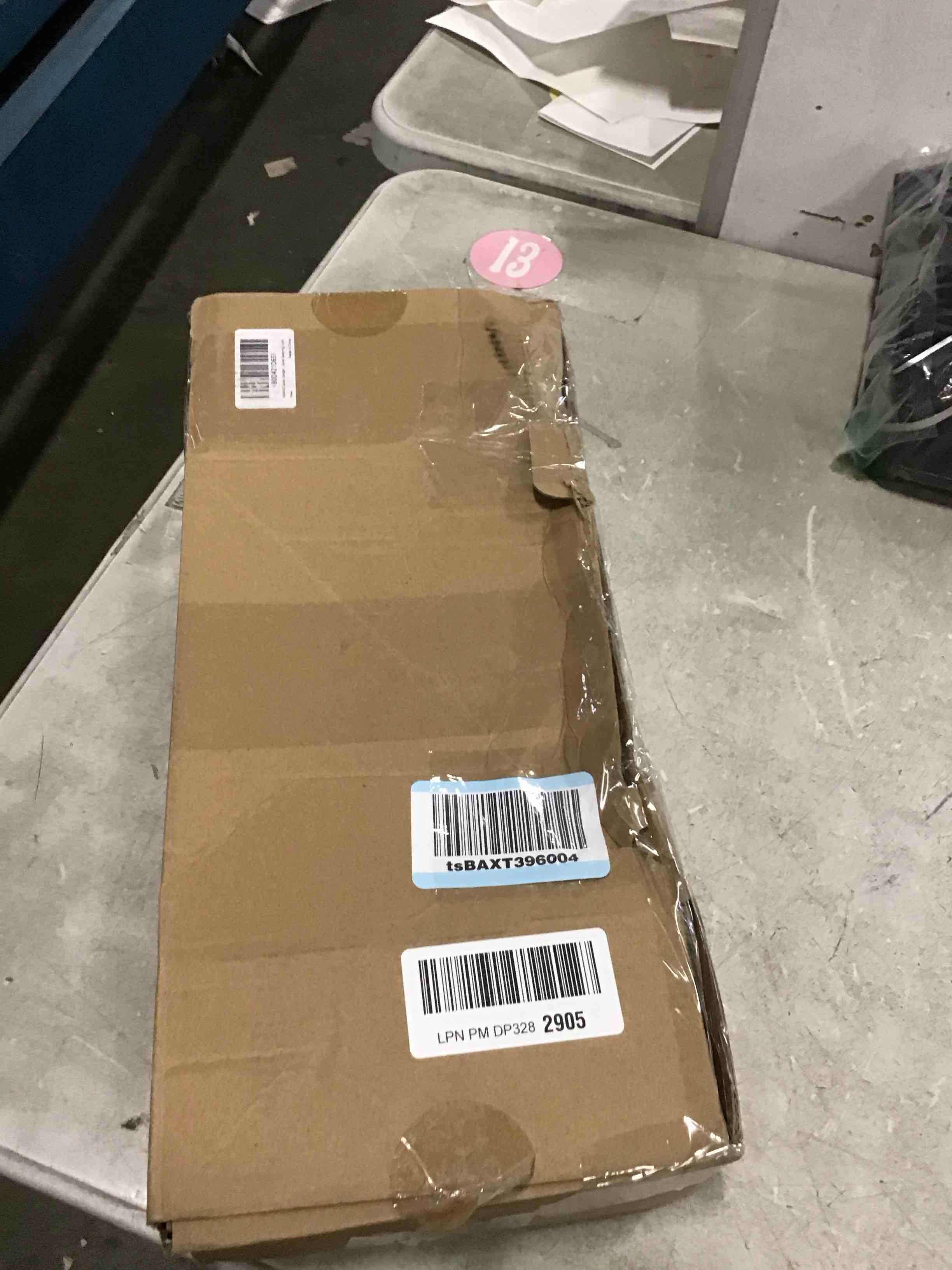 https://s3.amazonaws.com/lotting-images-prod/bidfta/TEA1260402_1738687674440.jpeg