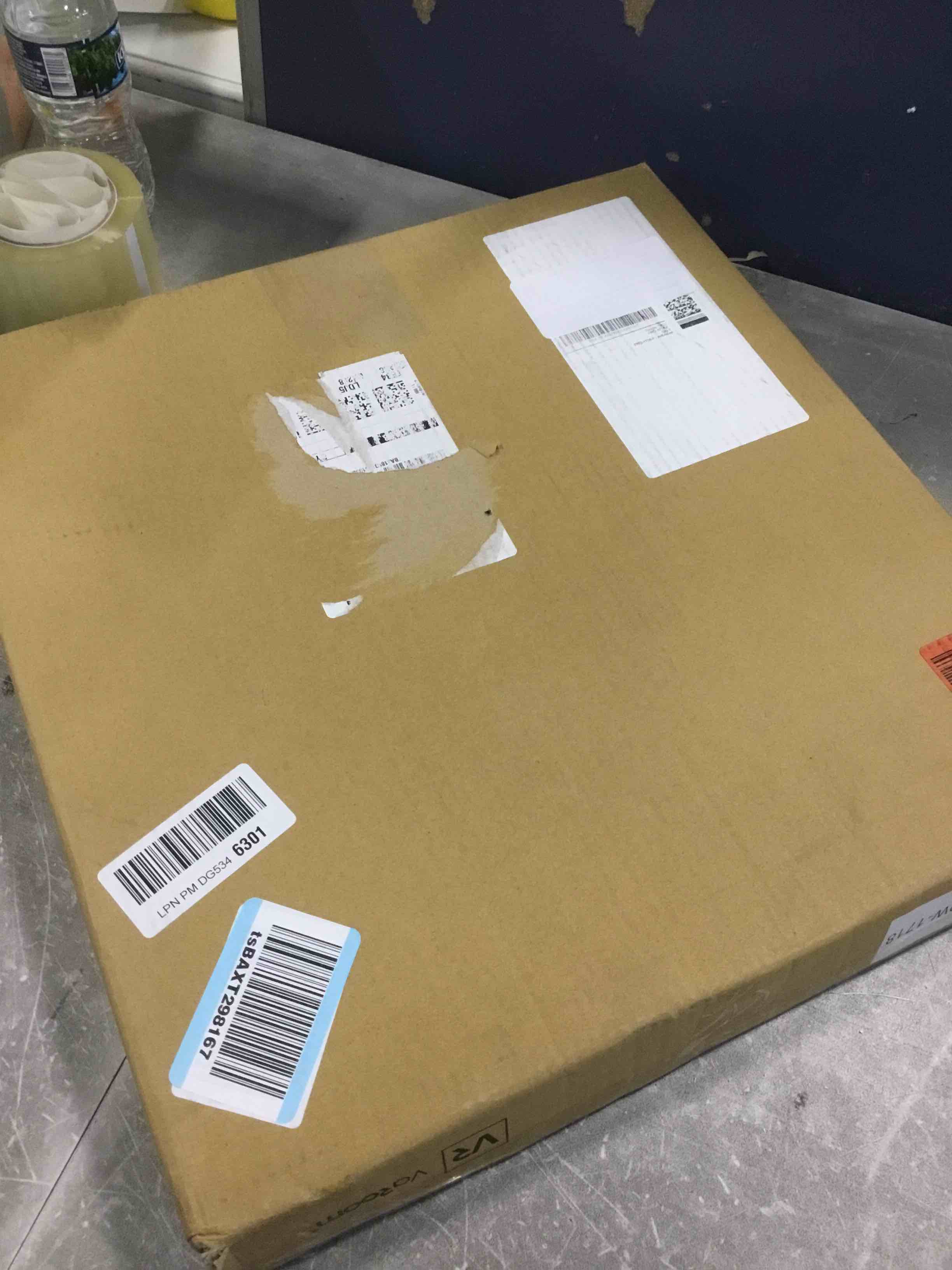 https://s3.amazonaws.com/lotting-images-prod/bidfta/TEA1261057_1737991891322.jpeg