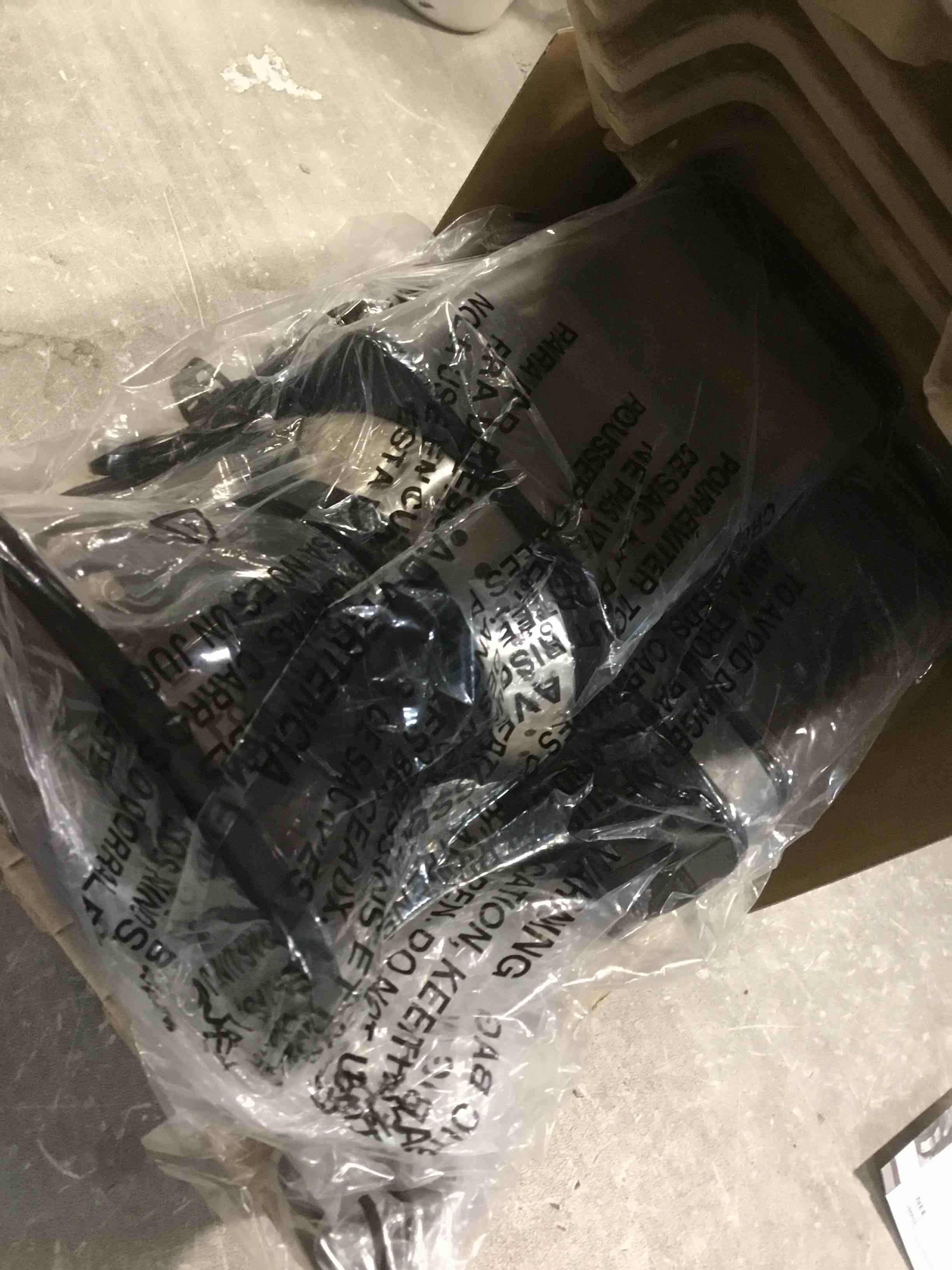 https://s3.amazonaws.com/lotting-images-prod/bidfta/TEA1261111_1738001997567.jpeg