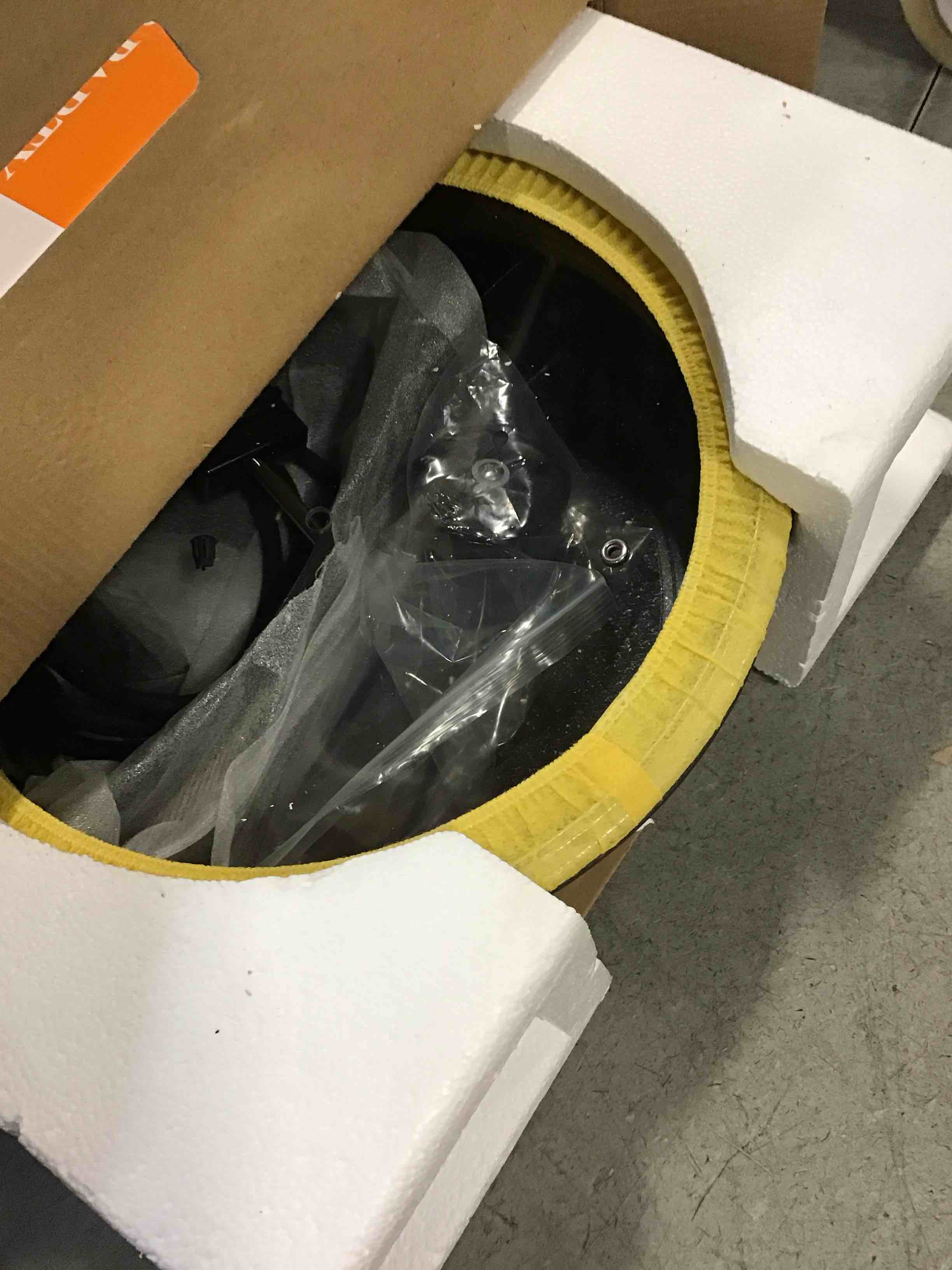 https://s3.amazonaws.com/lotting-images-prod/bidfta/TEA1261891_1738684177697.jpeg
