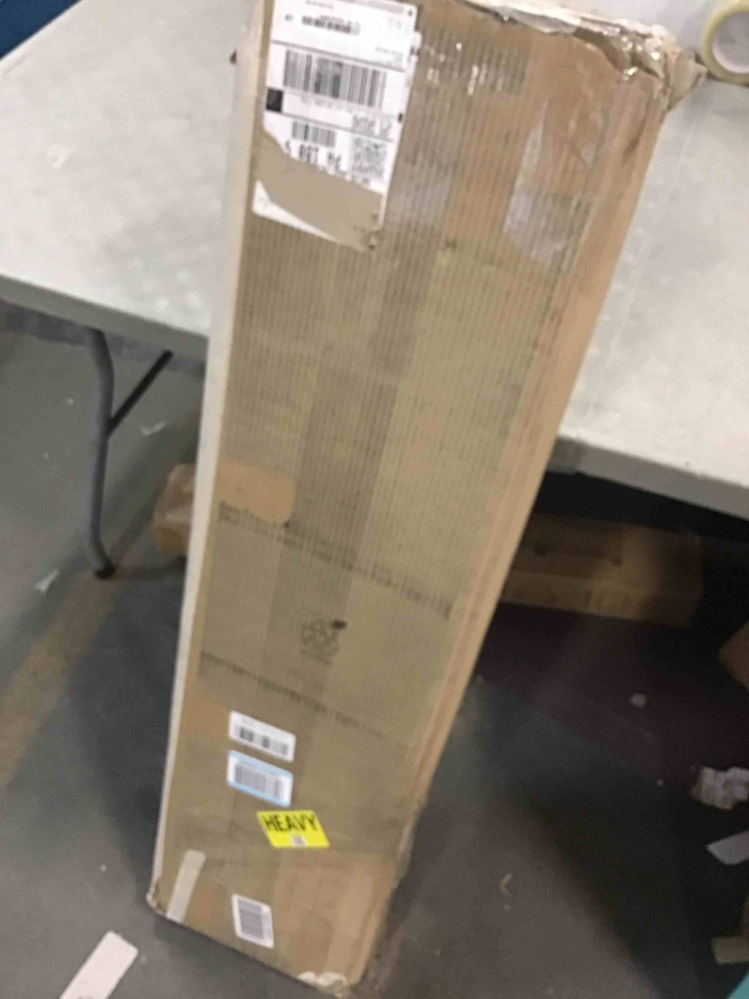 https://s3.amazonaws.com/lotting-images-prod/bidfta/TEA1261910_1738685798322.jpeg