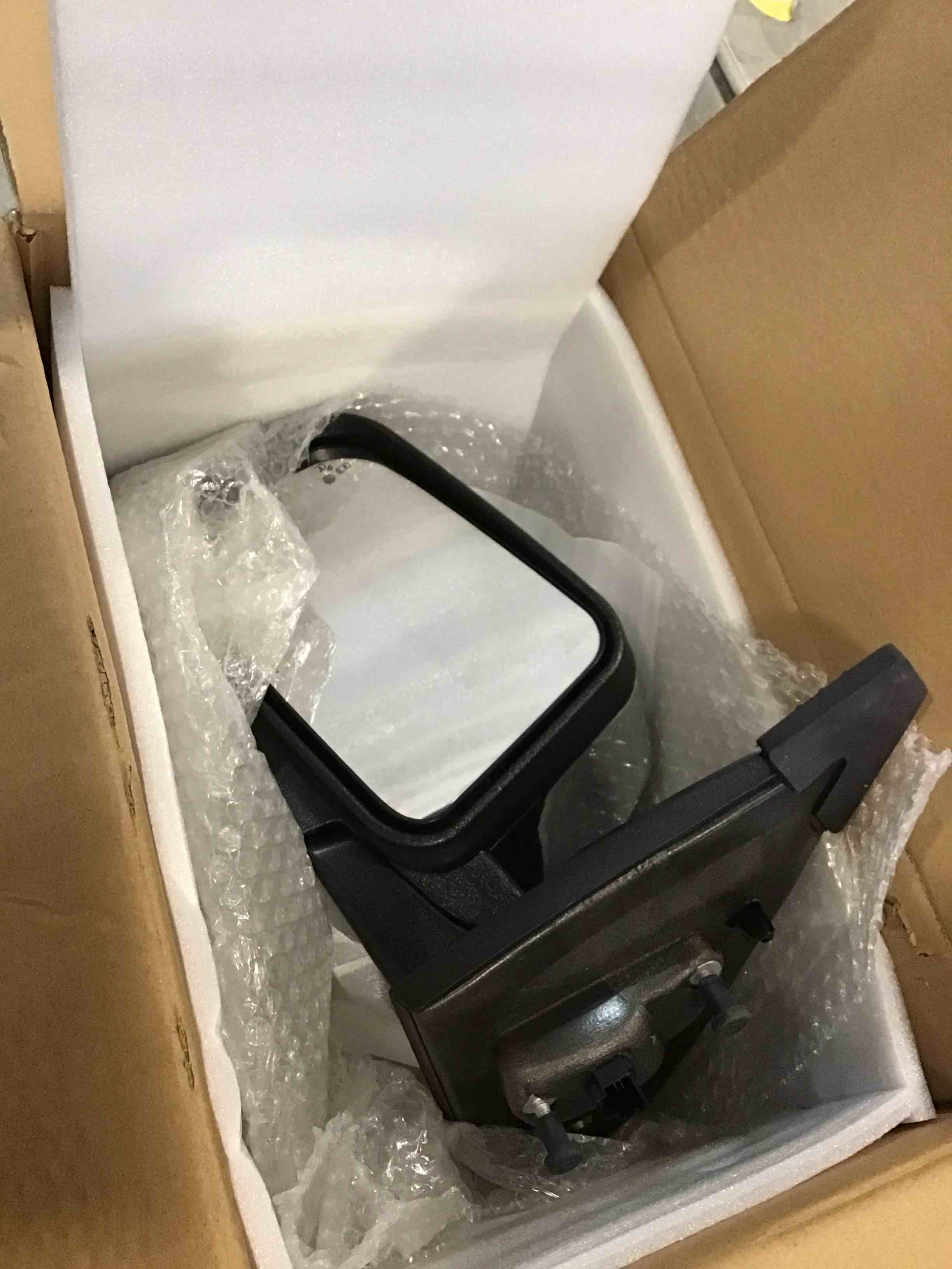 https://s3.amazonaws.com/lotting-images-prod/bidfta/TEA1262060_1738701871039.jpeg