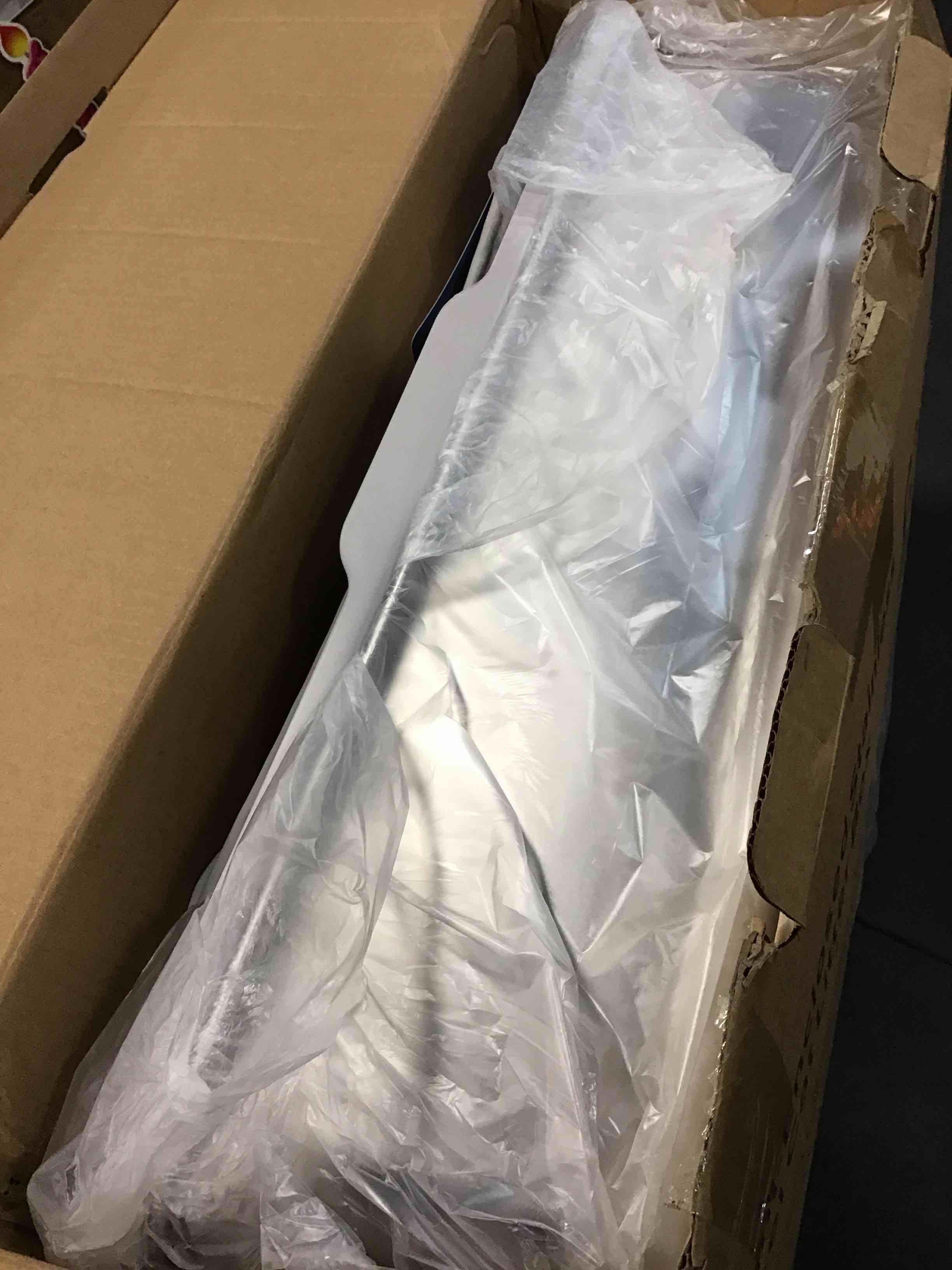 https://s3.amazonaws.com/lotting-images-prod/bidfta/TEA1262073_1738760601368.jpeg