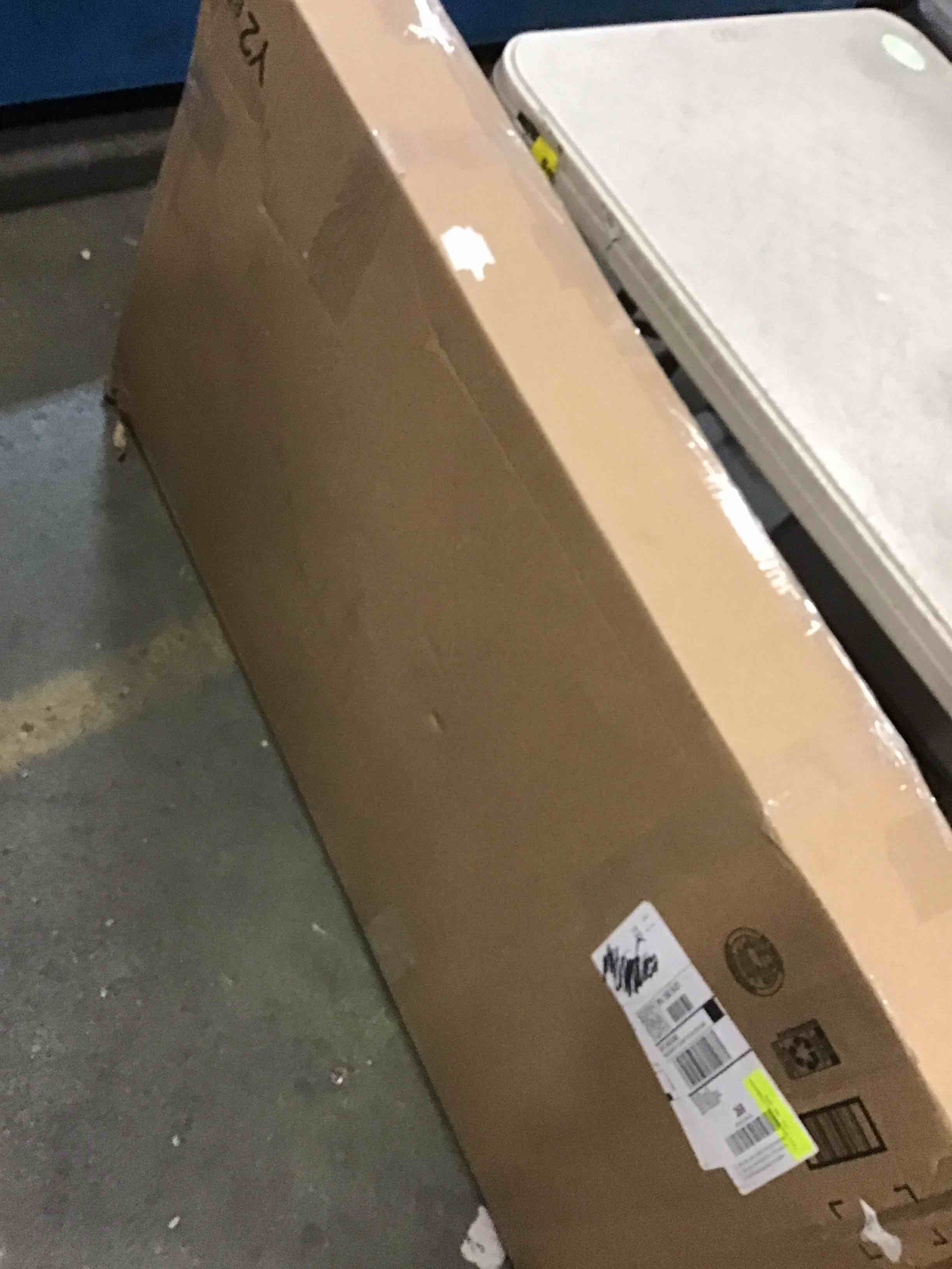 https://s3.amazonaws.com/lotting-images-prod/bidfta/TEA1262441_1738855315062.jpeg