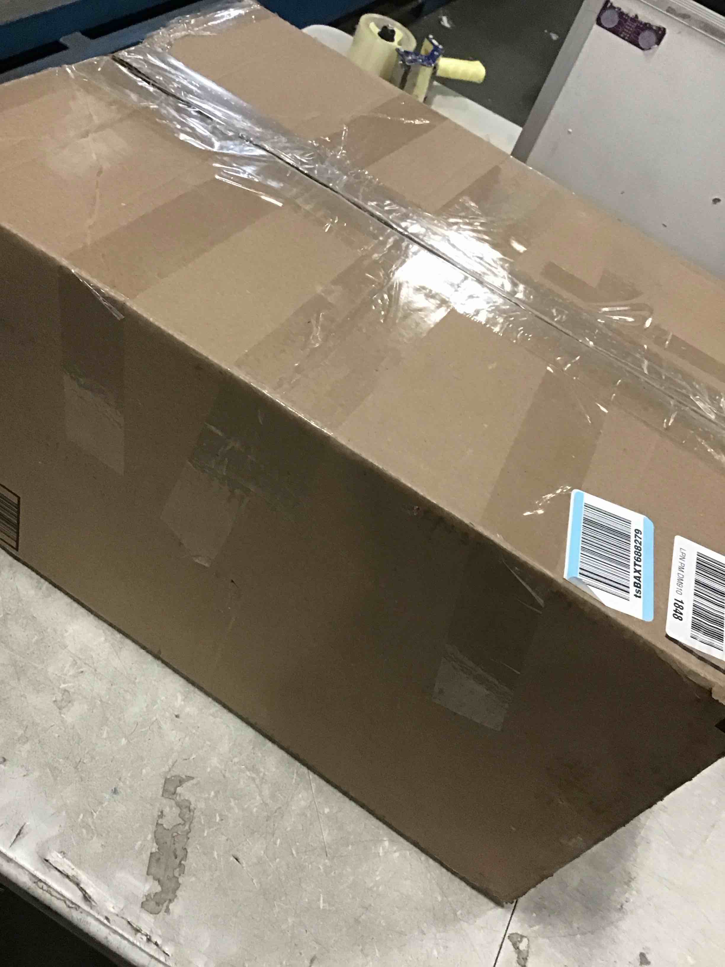 https://s3.amazonaws.com/lotting-images-prod/bidfta/TEA1263818_1739389353075.jpeg