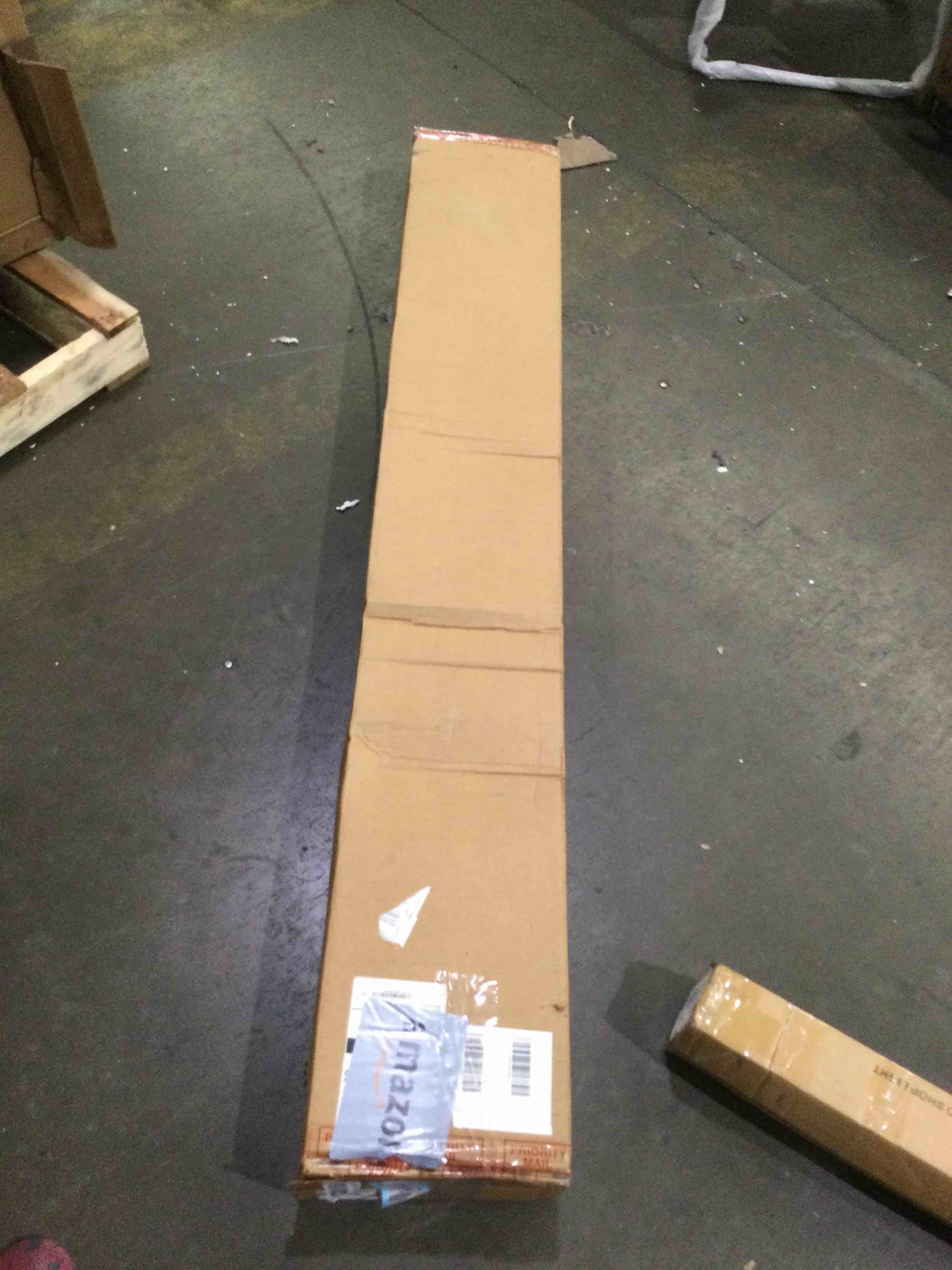 https://s3.amazonaws.com/lotting-images-prod/bidfta/TEA1264039_1751037236126.jpeg