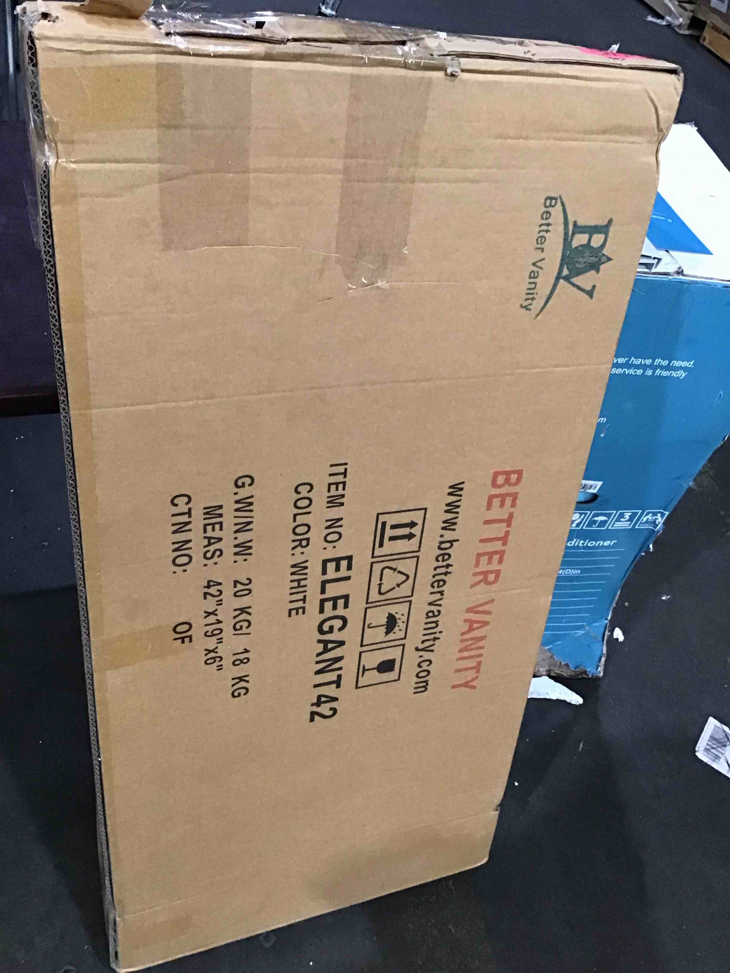 https://s3.amazonaws.com/lotting-images-prod/bidfta/TEA1264230_1751468853538.jpeg