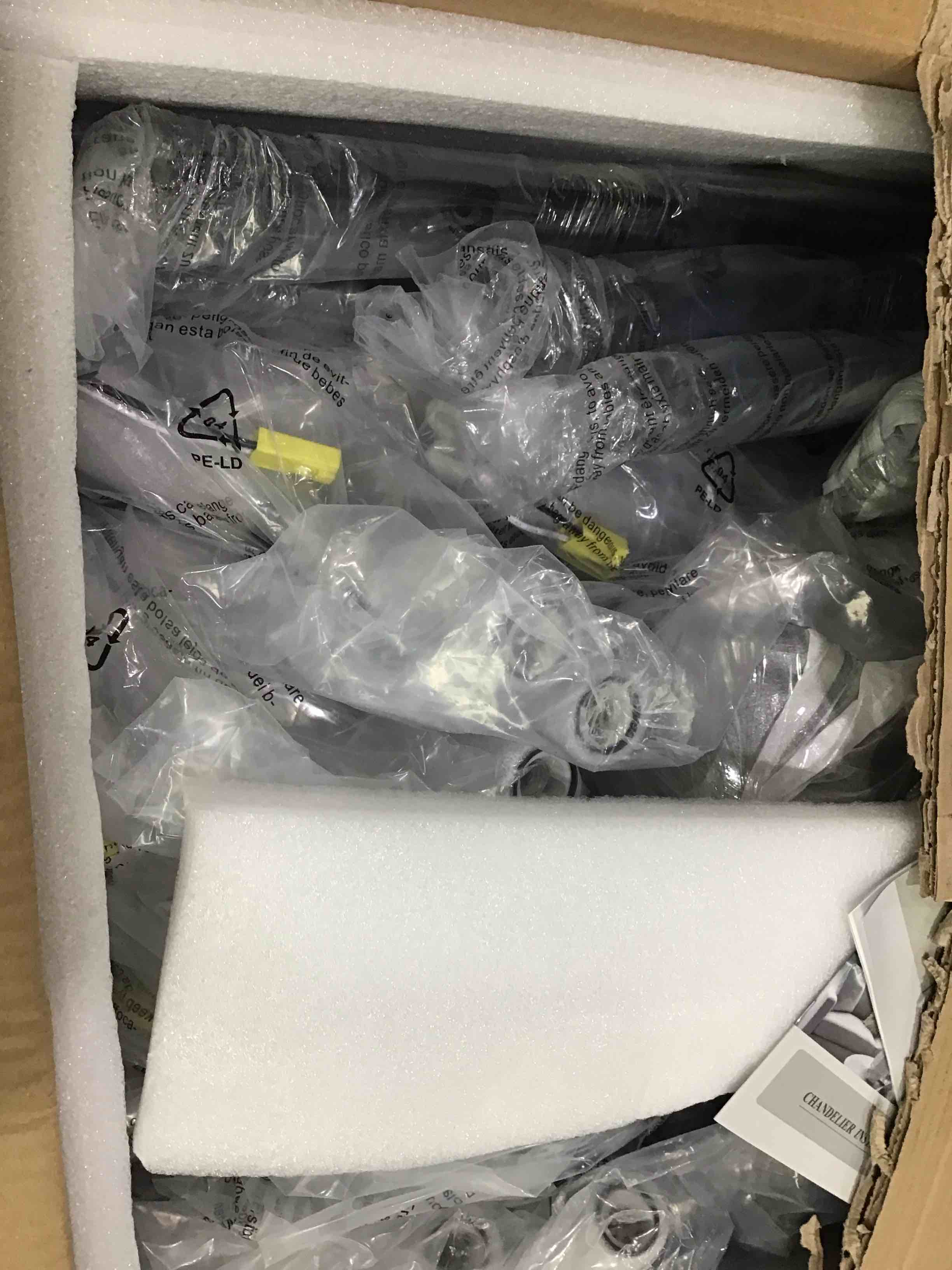 https://s3.amazonaws.com/lotting-images-prod/bidfta/TEA1264378_1752180950160.jpeg
