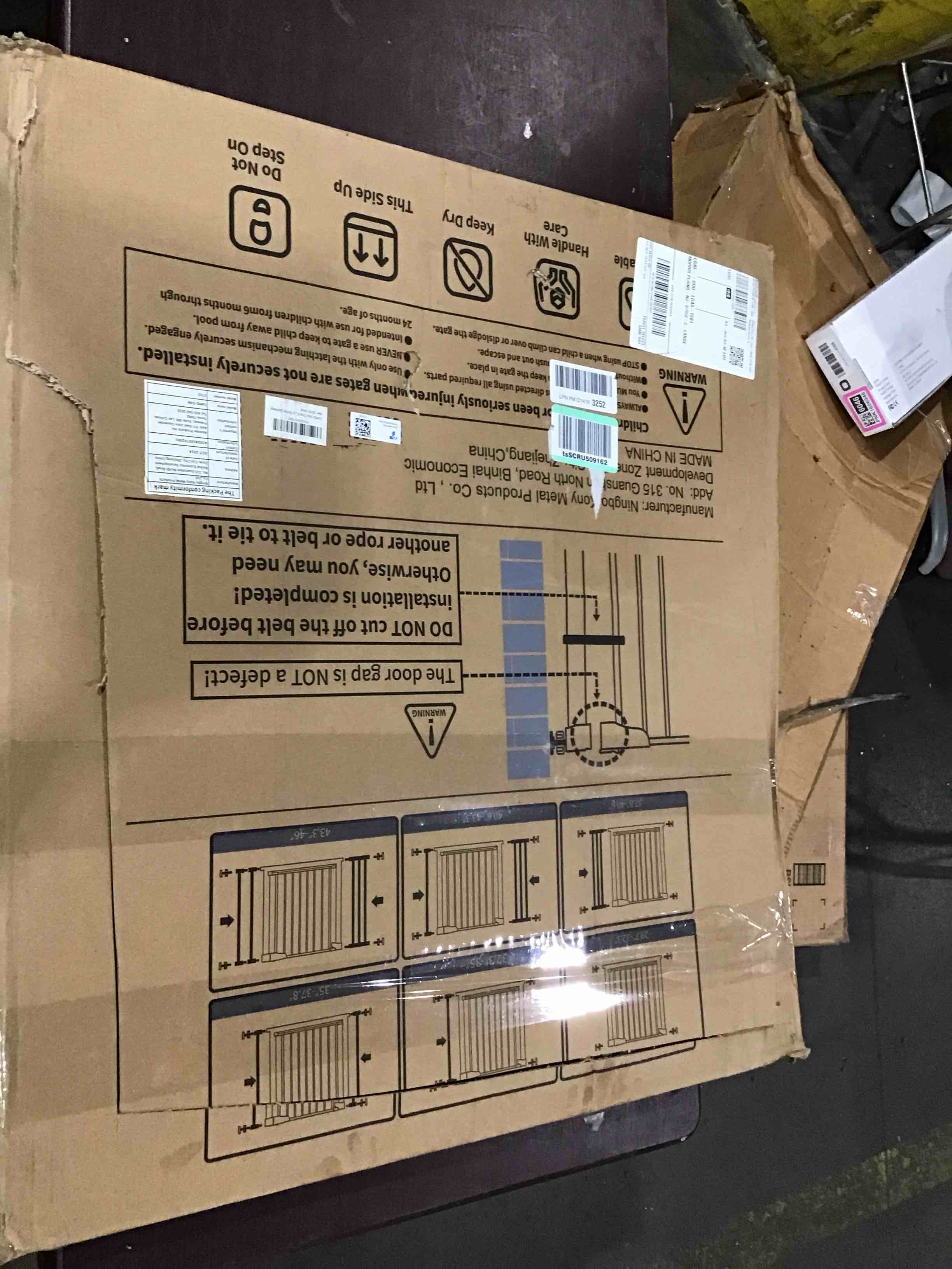 https://s3.amazonaws.com/lotting-images-prod/bidfta/TEA1264500_1753113252485.jpeg