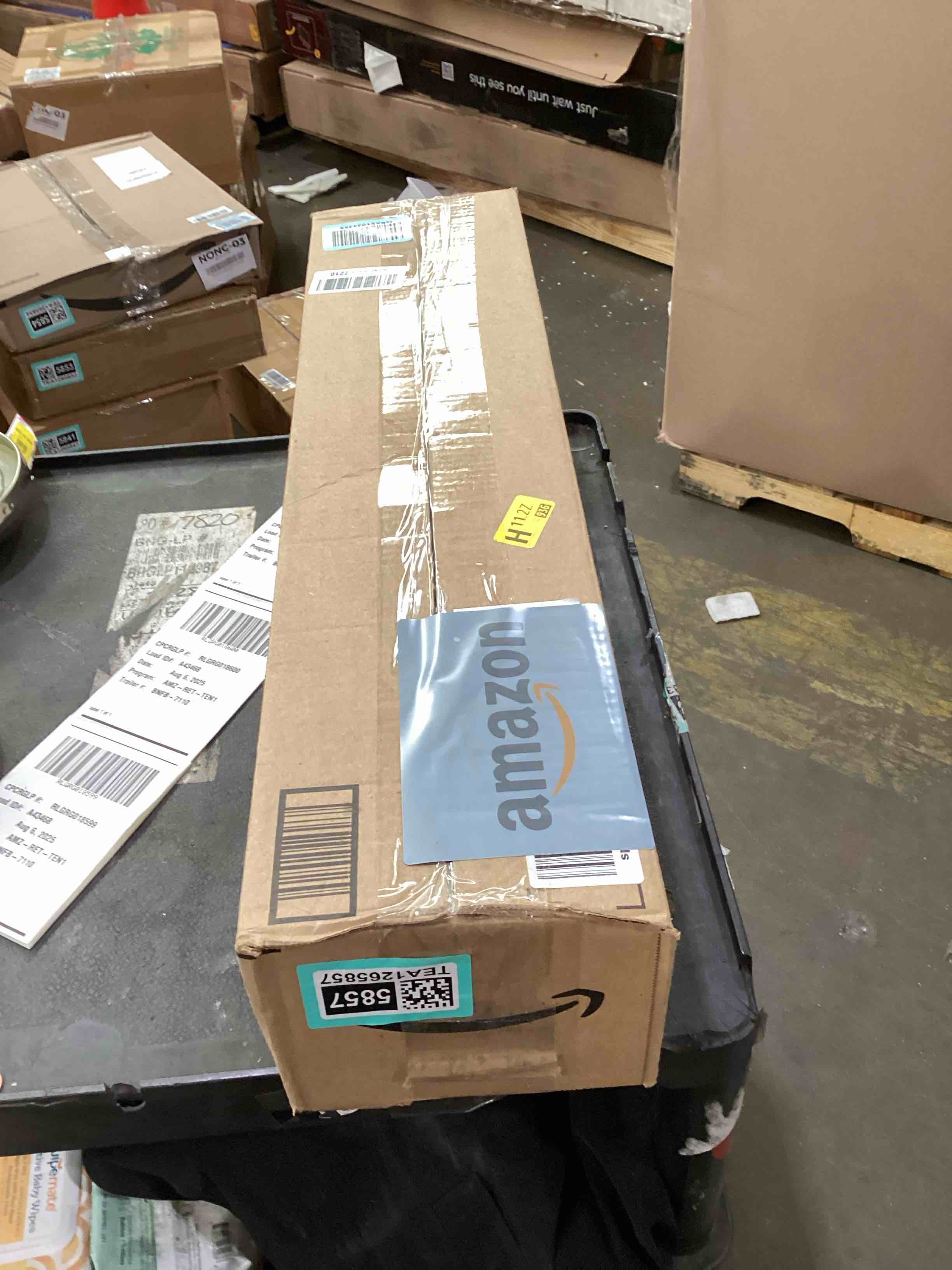 https://s3.amazonaws.com/lotting-images-prod/bidfta/TEA1265857_1755806505705.jpeg