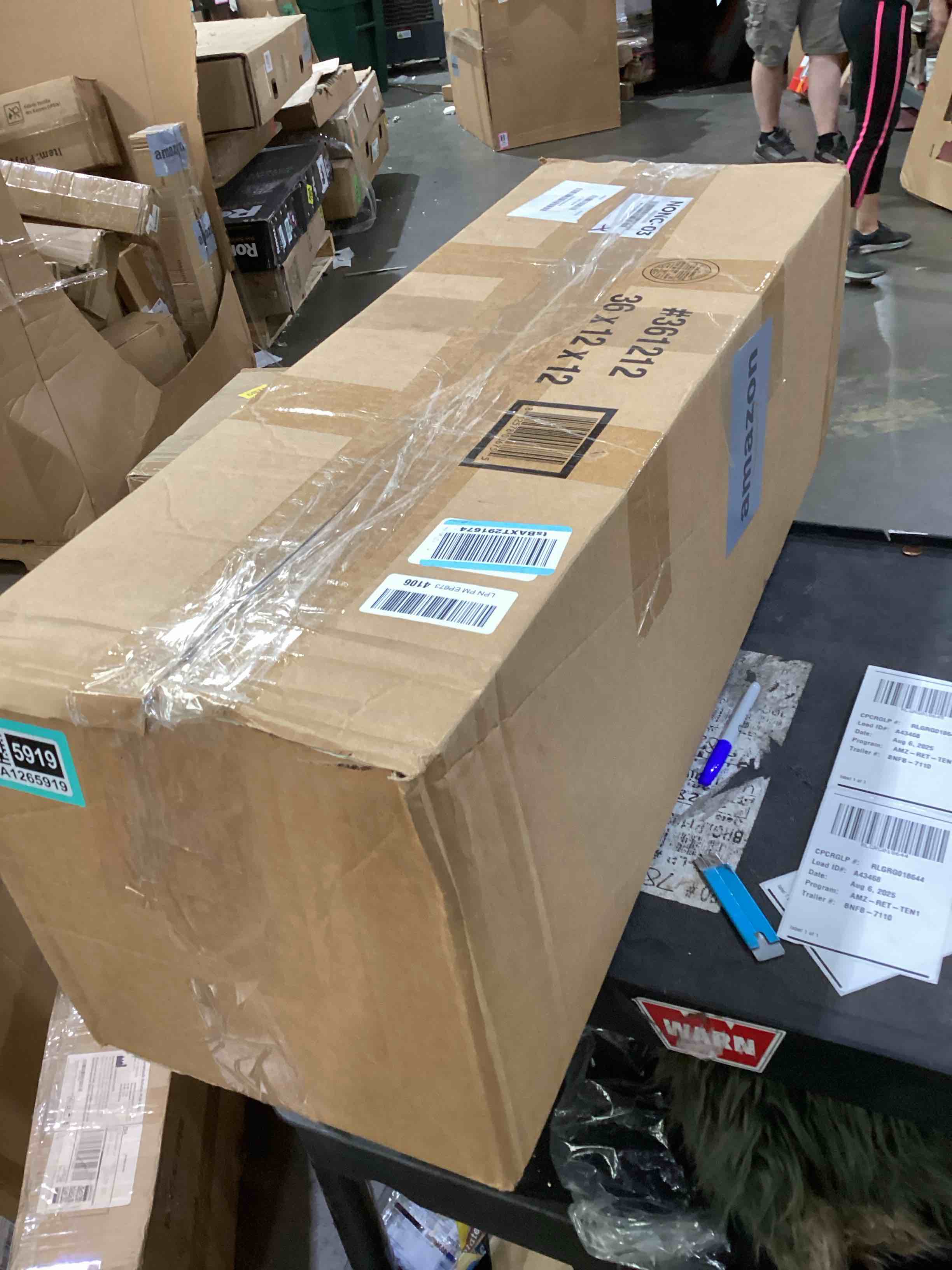 https://s3.amazonaws.com/lotting-images-prod/bidfta/TEA1265919_1756143519351.jpeg