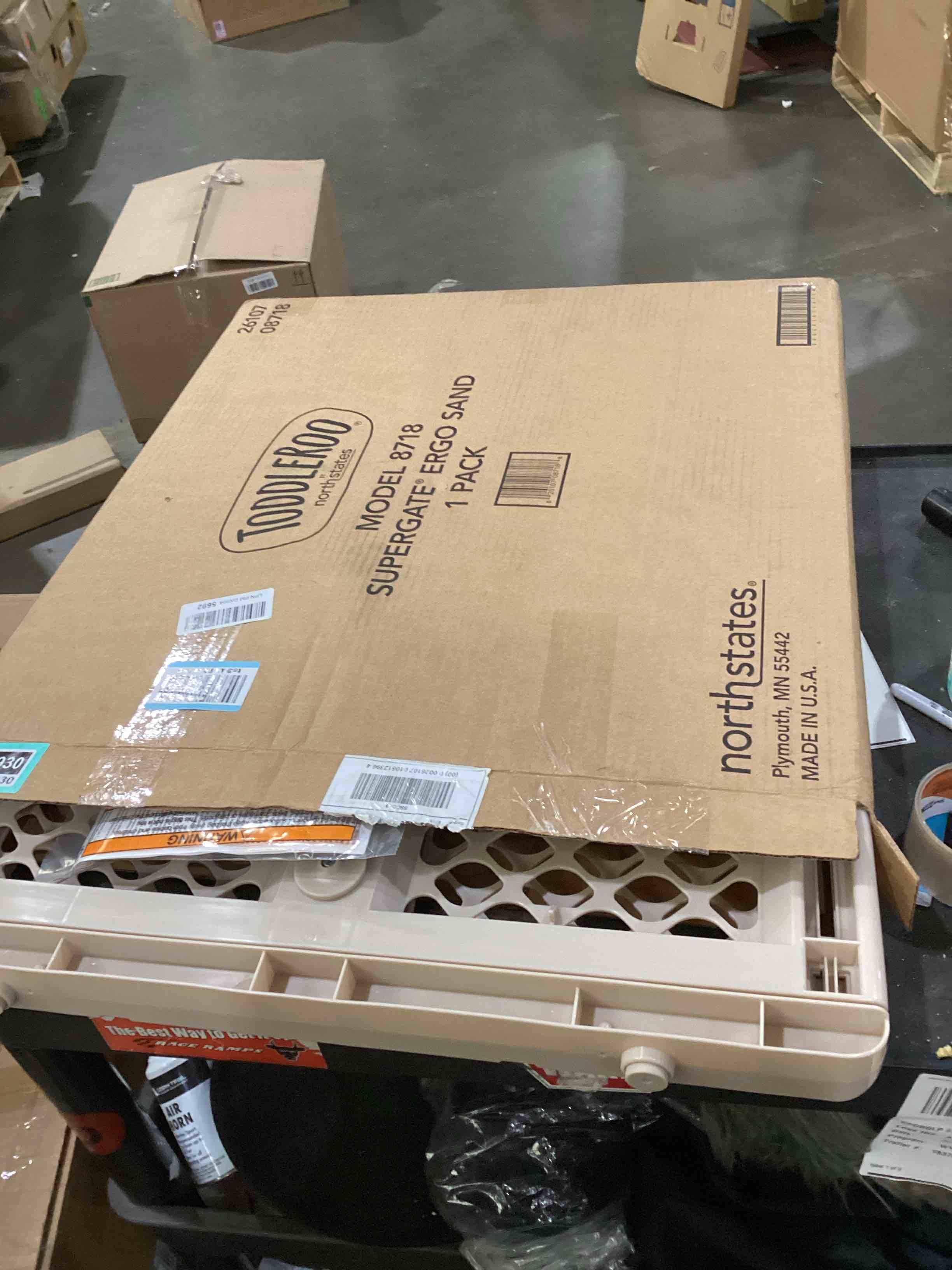 https://s3.amazonaws.com/lotting-images-prod/bidfta/TEA1265930_1756145959620.jpeg
