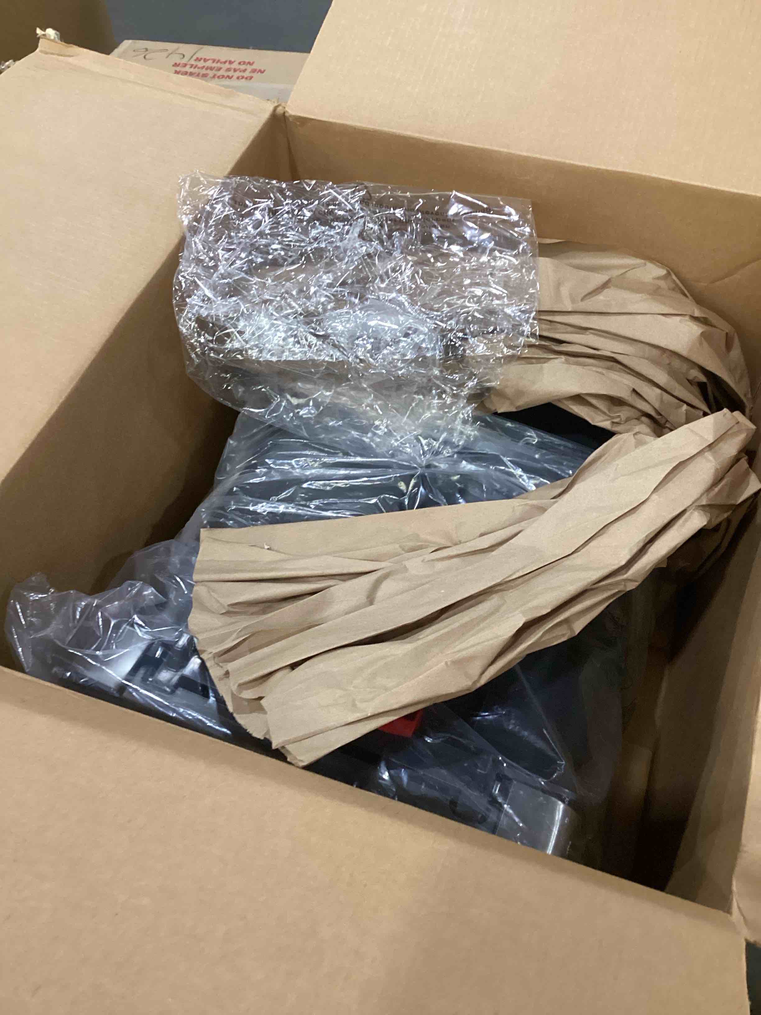 https://s3.amazonaws.com/lotting-images-prod/bidfta/TEA1265947_1756154248292.jpeg