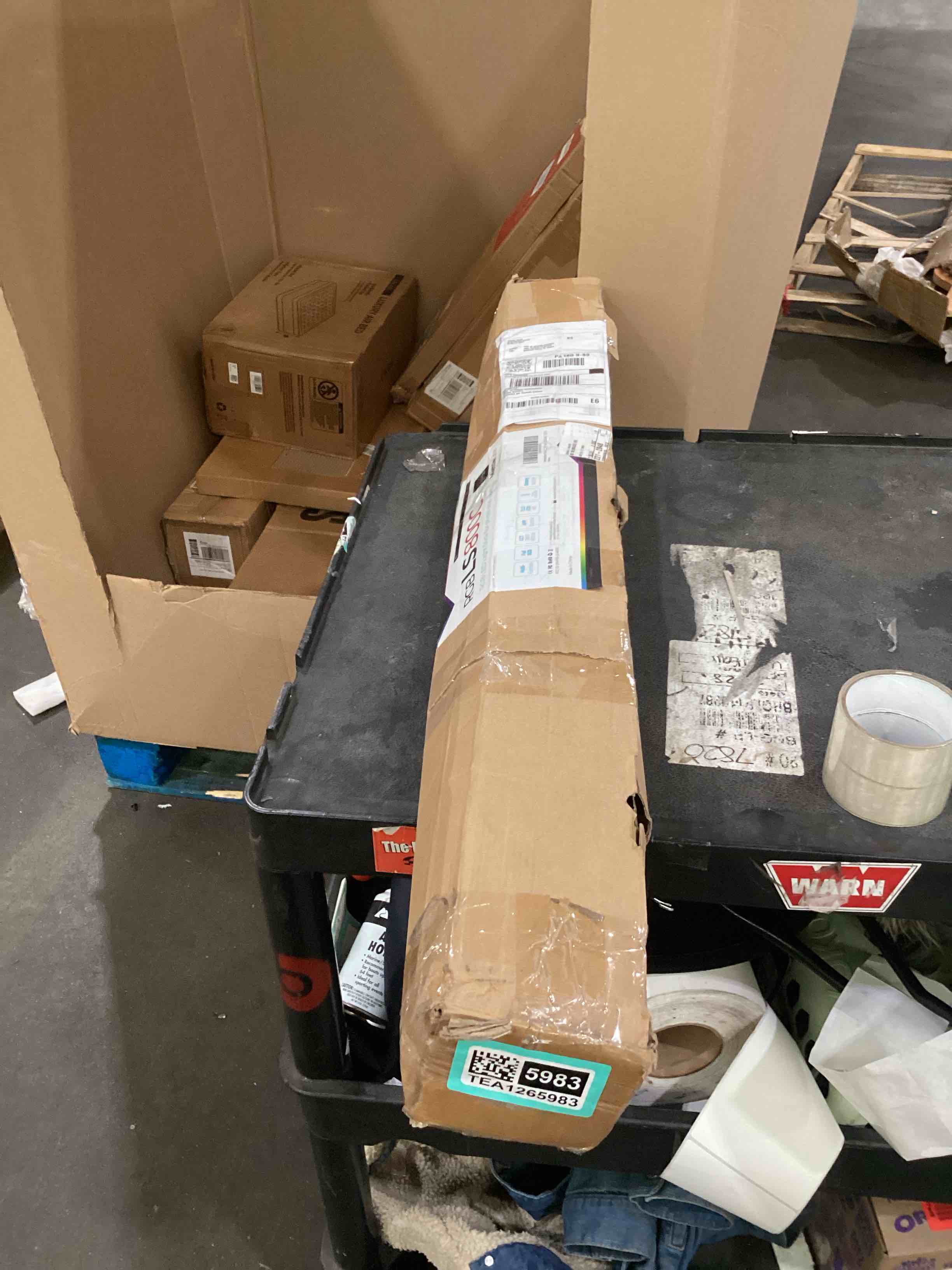 https://s3.amazonaws.com/lotting-images-prod/bidfta/TEA1265983_1756481806188.jpeg