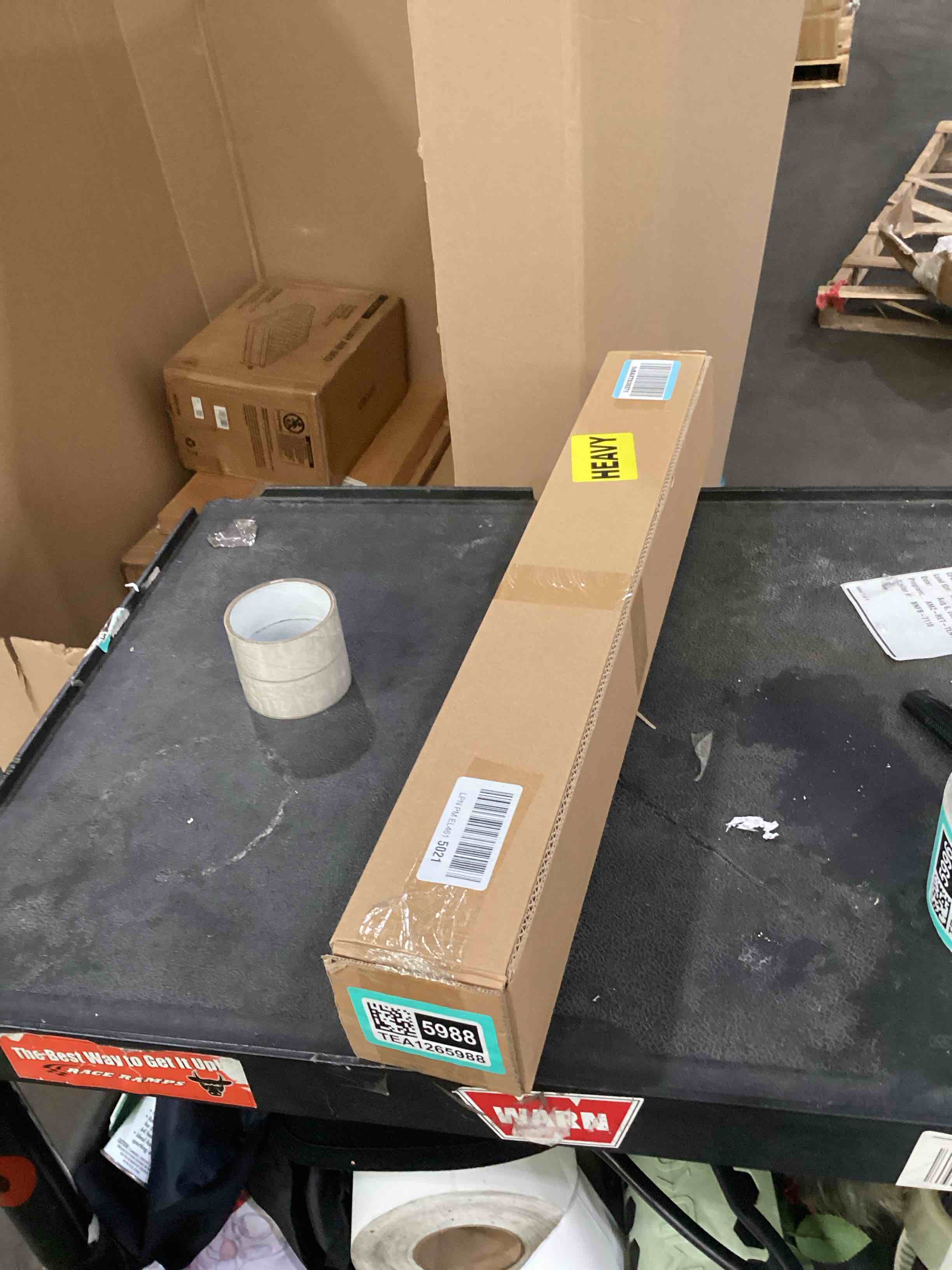 https://s3.amazonaws.com/lotting-images-prod/bidfta/TEA1265988_1756483389868.jpeg