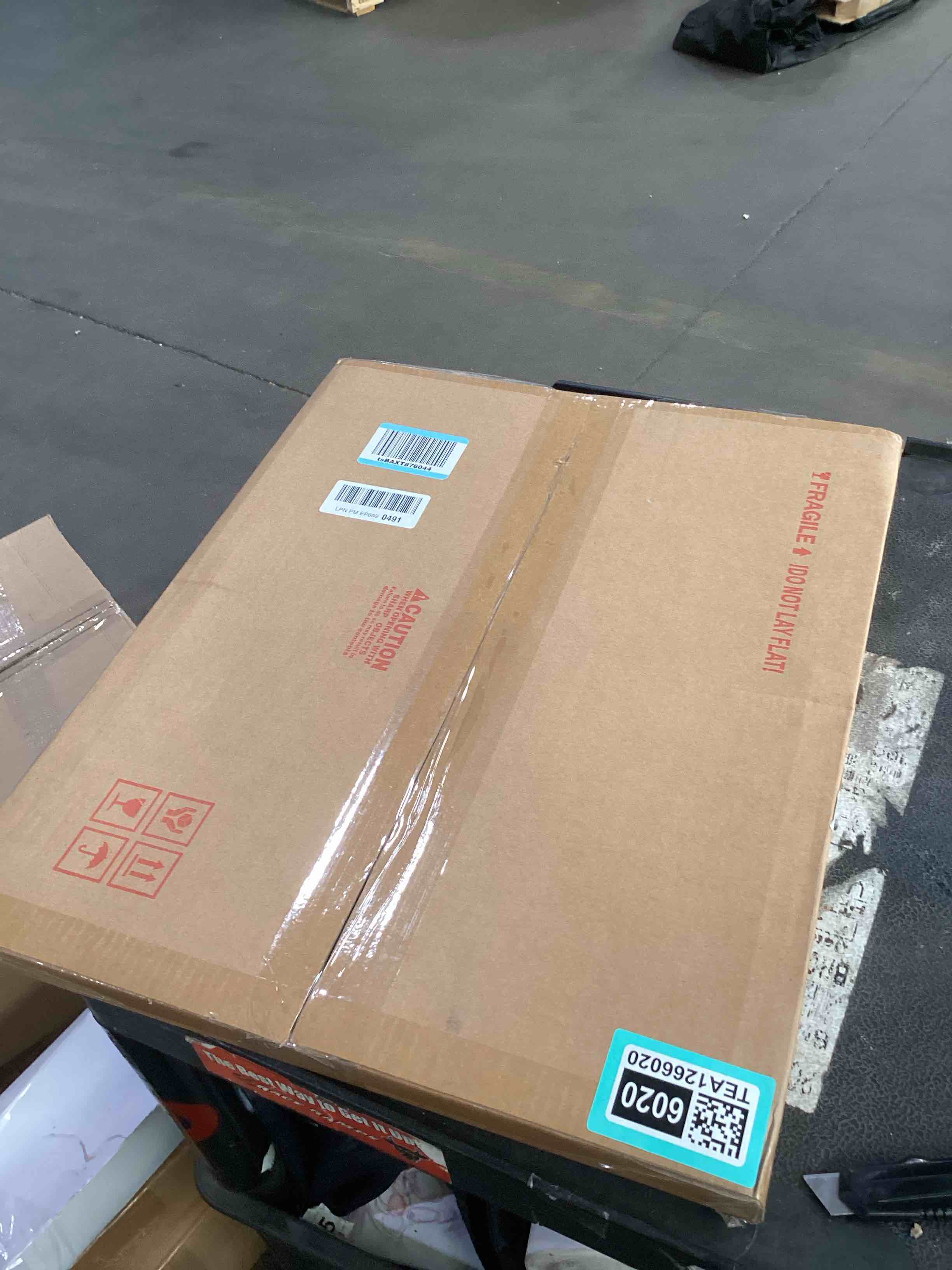 https://s3.amazonaws.com/lotting-images-prod/bidfta/TEA1266020_1756500406898.jpeg