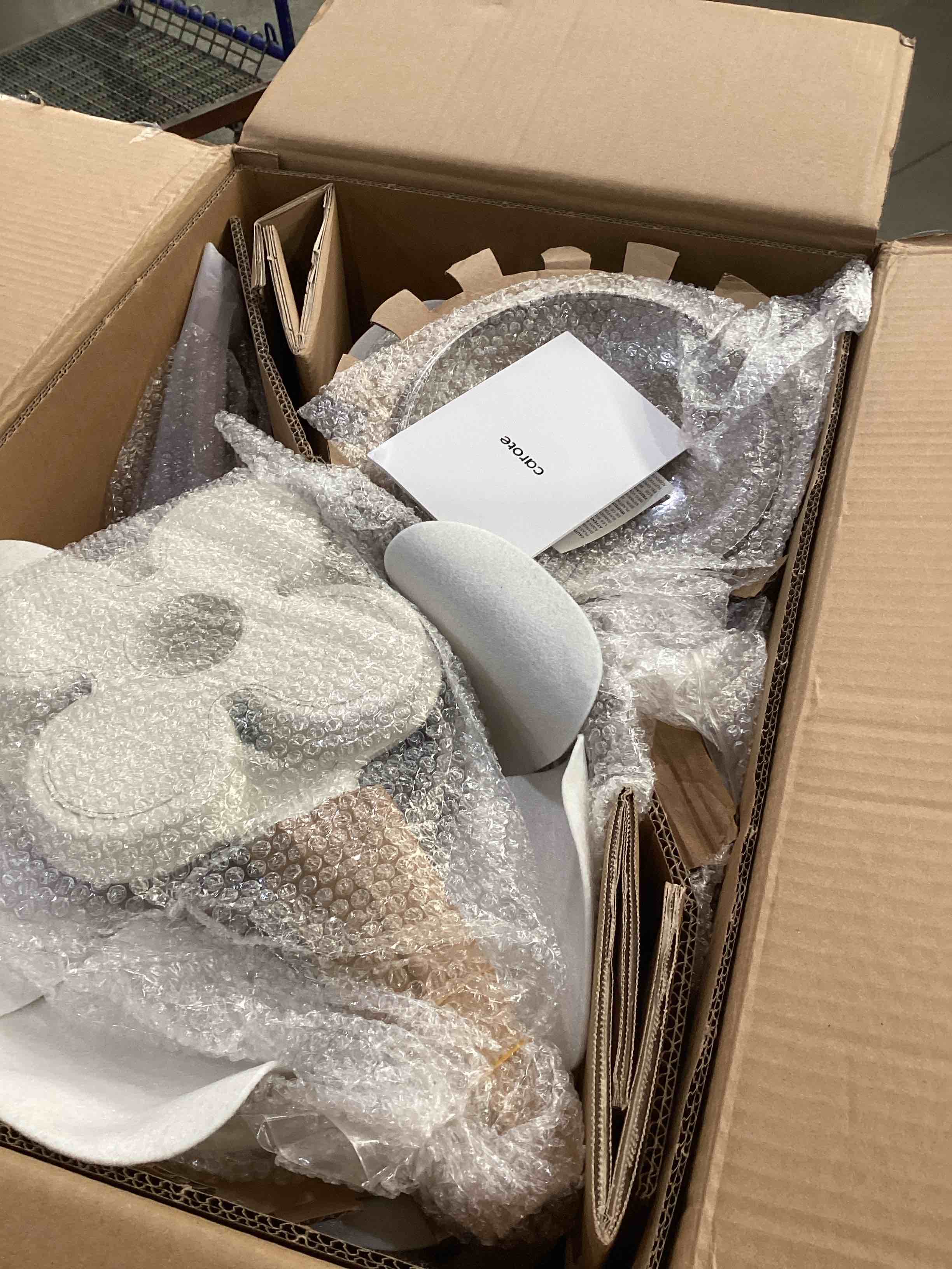 https://s3.amazonaws.com/lotting-images-prod/bidfta/TEA1266037_1756504690775.jpeg
