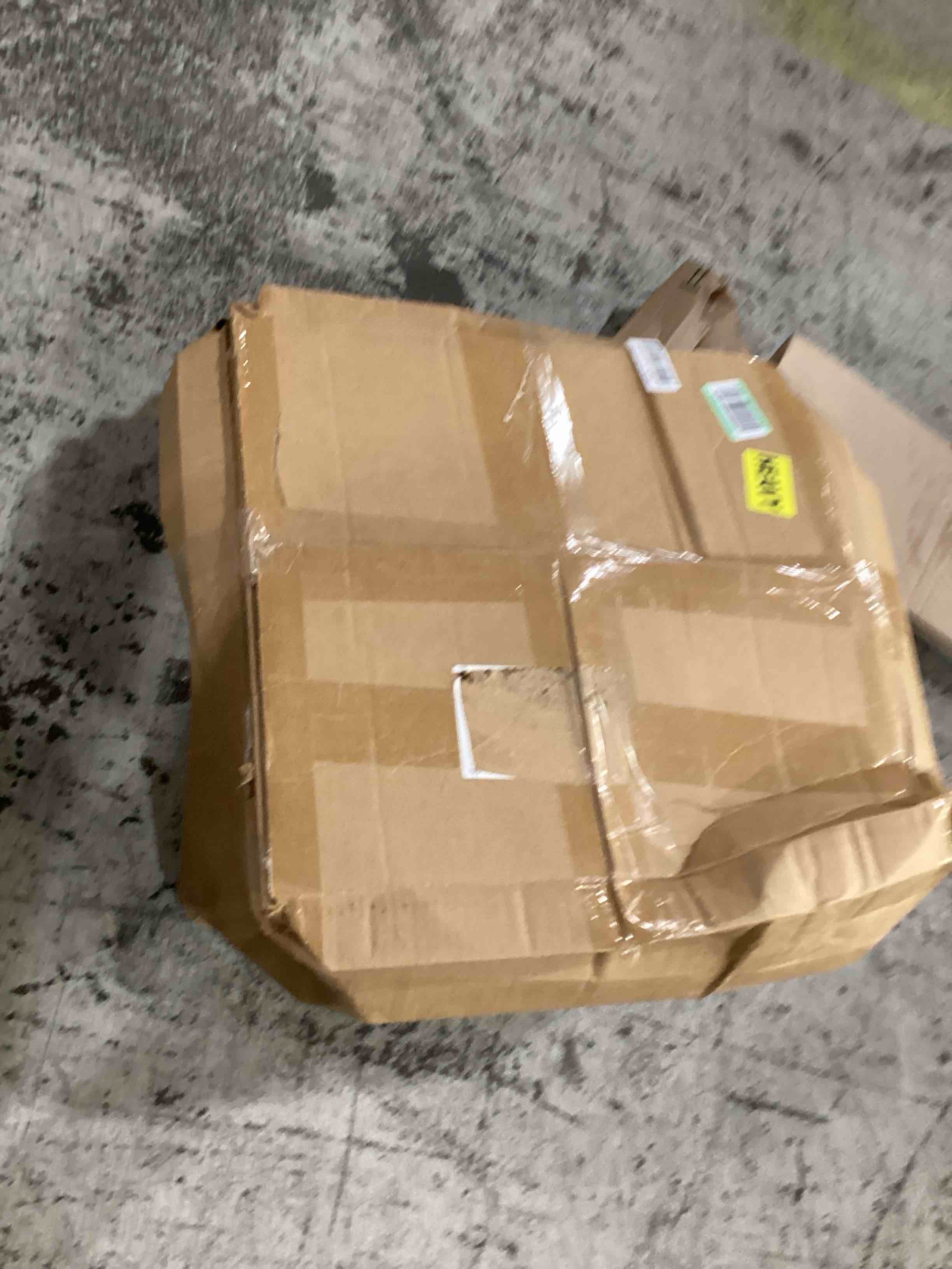 https://s3.amazonaws.com/lotting-images-prod/bidfta/TEA1273020_1752695523143.jpeg