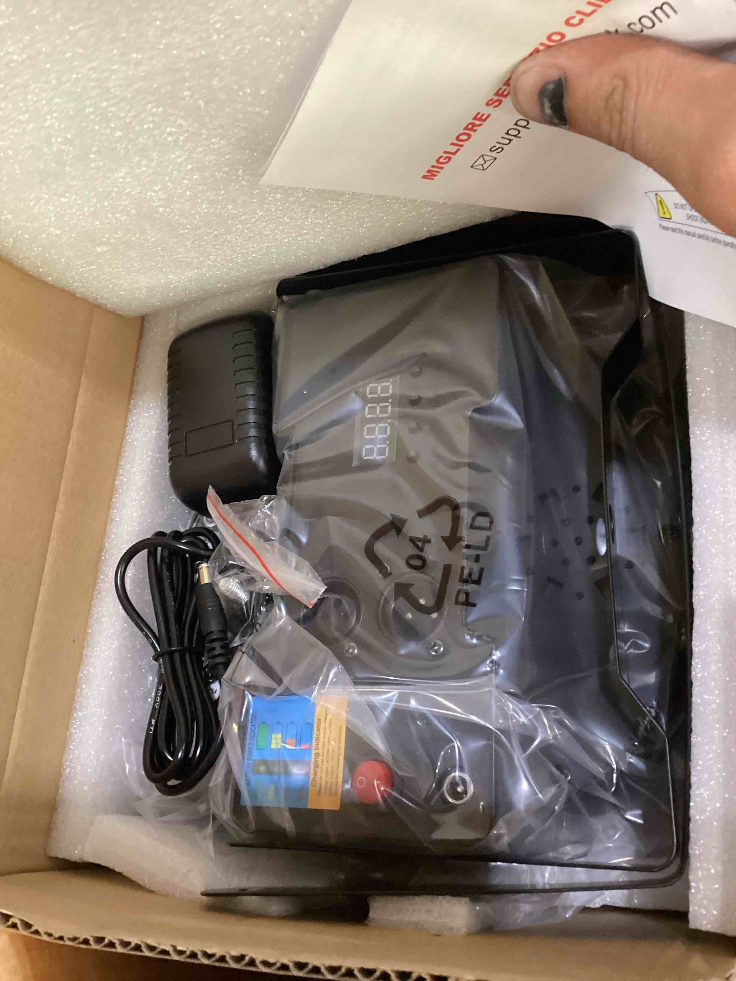 https://s3.amazonaws.com/lotting-images-prod/bidfta/TEA1273239_1752869873306.jpeg