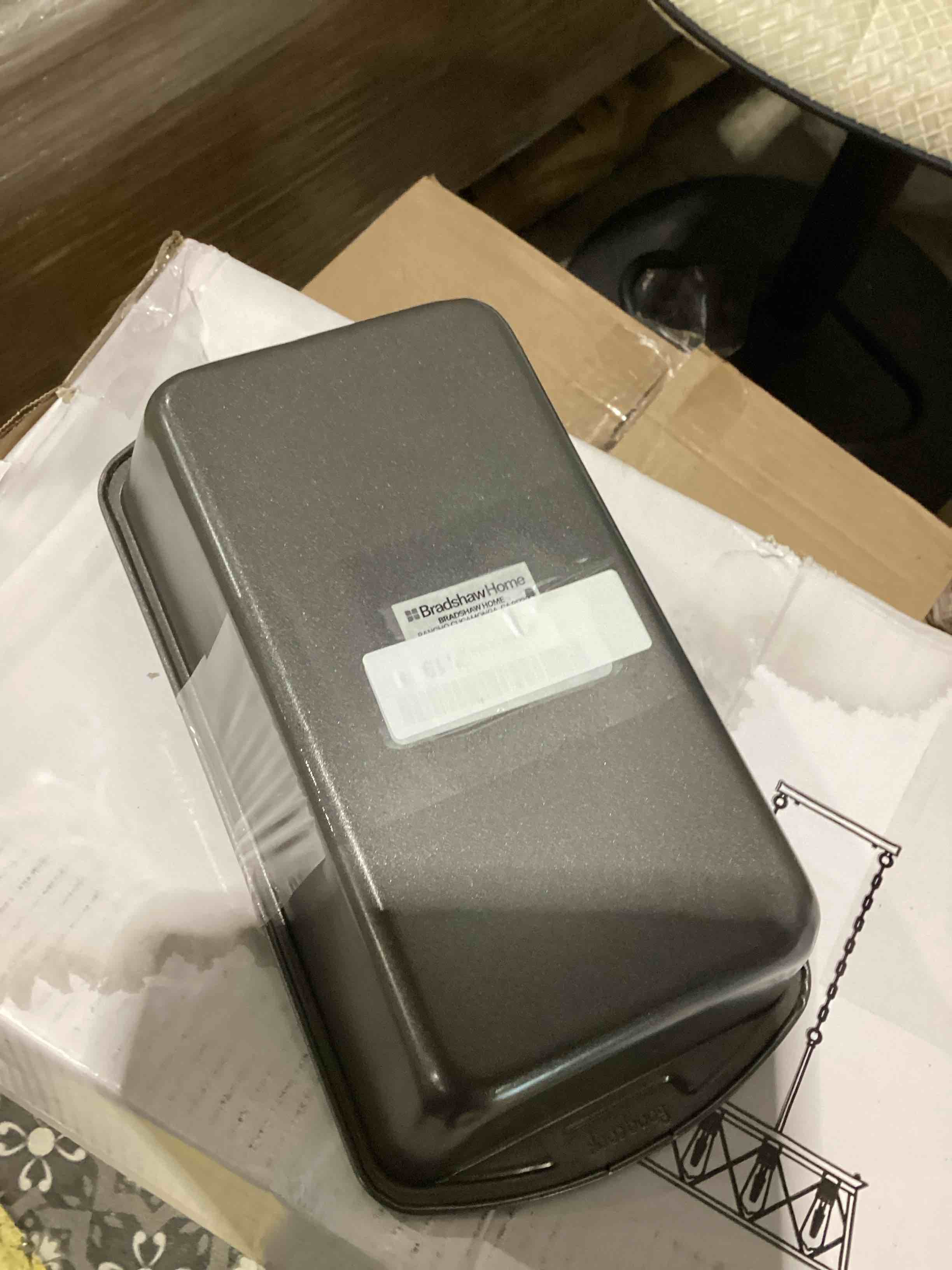 https://s3.amazonaws.com/lotting-images-prod/bidfta/TEA1275340_1758640419078.jpeg