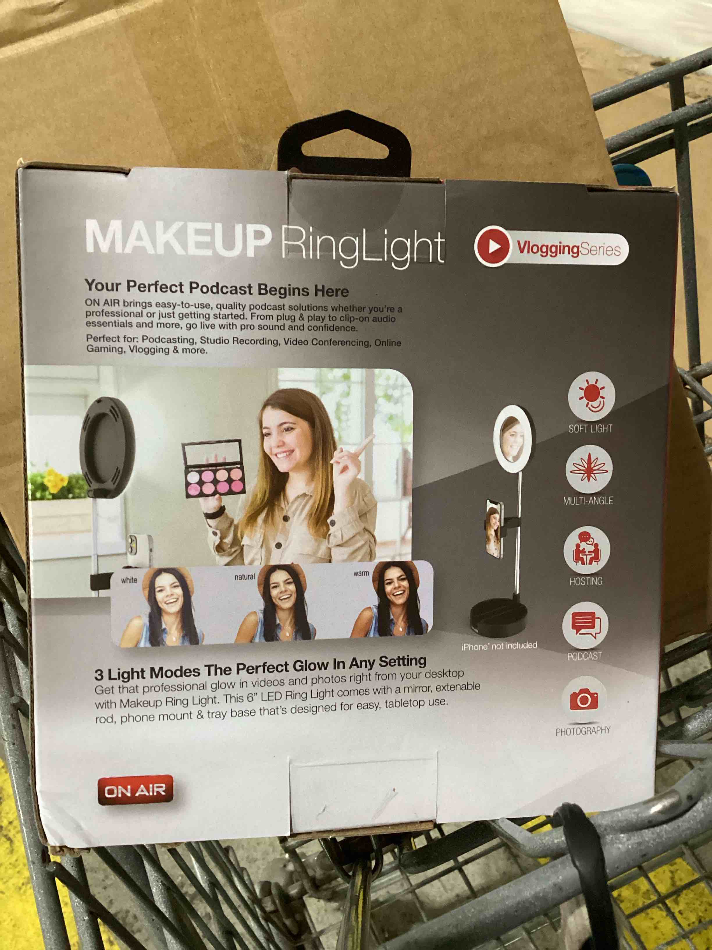 Condition photo showing Good Condition for make up ring light