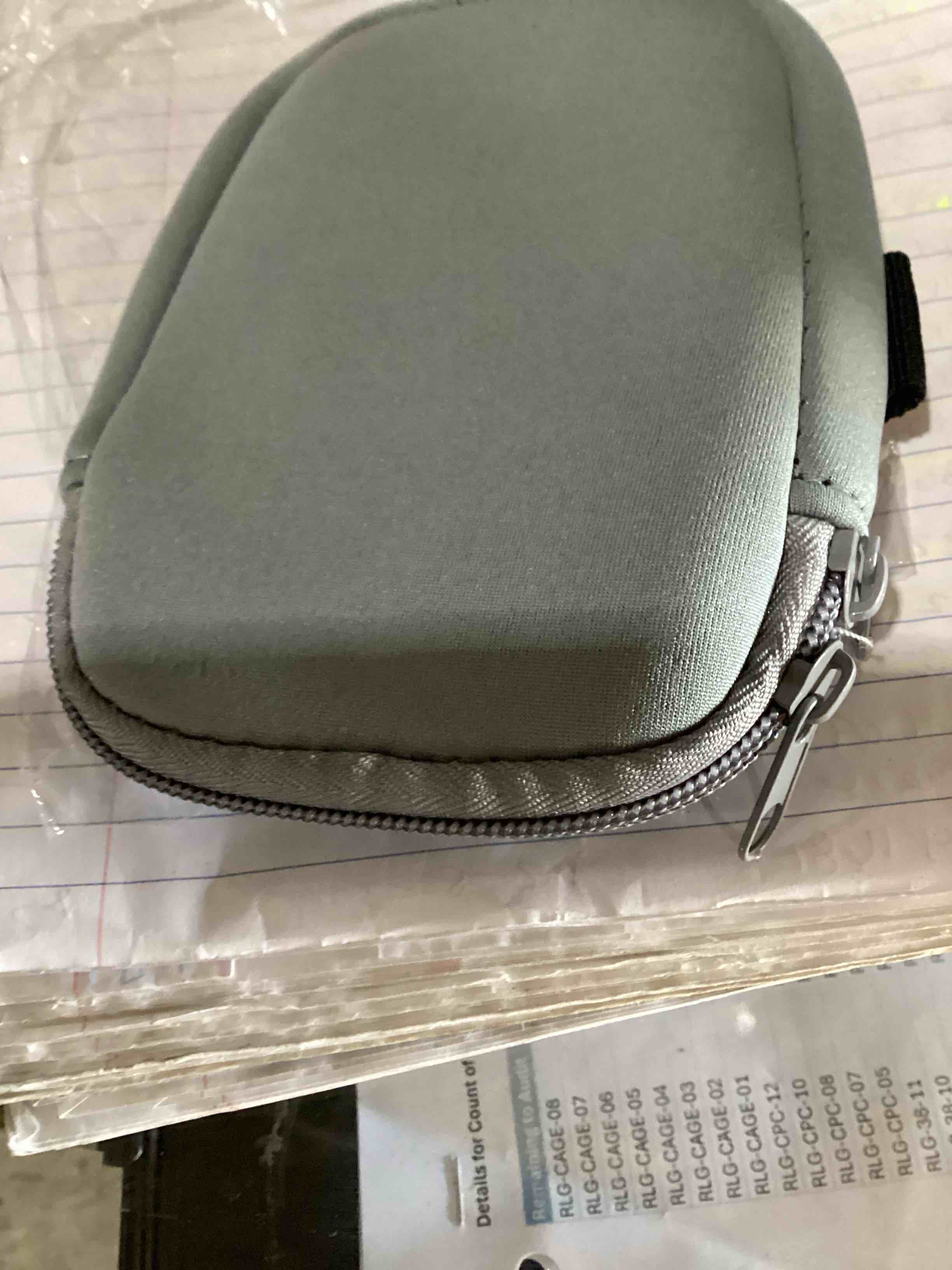 zipper pouch 