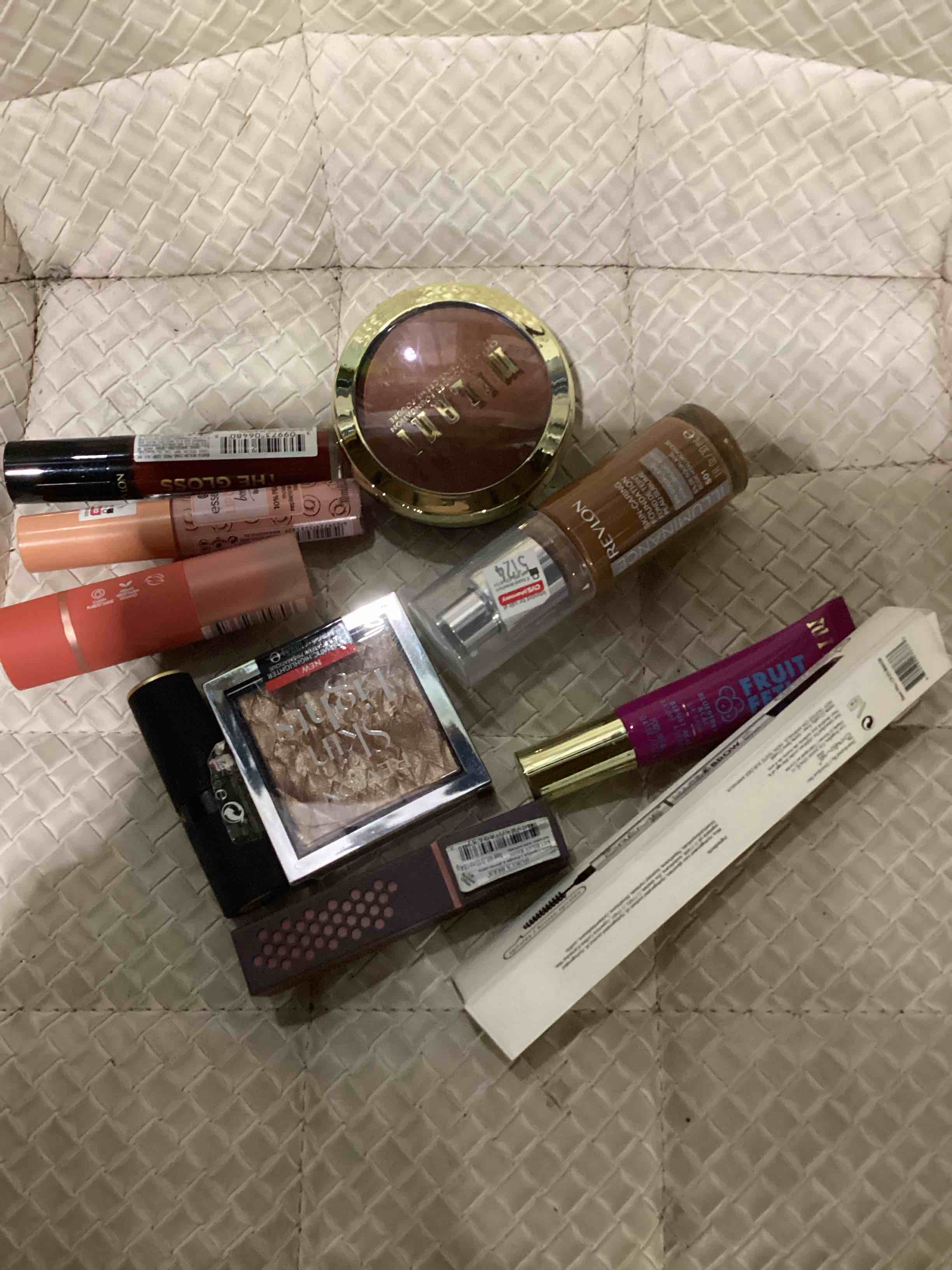 Condition photo showing Brand New for lot of 10 assorted cosmetics your bid per piece
