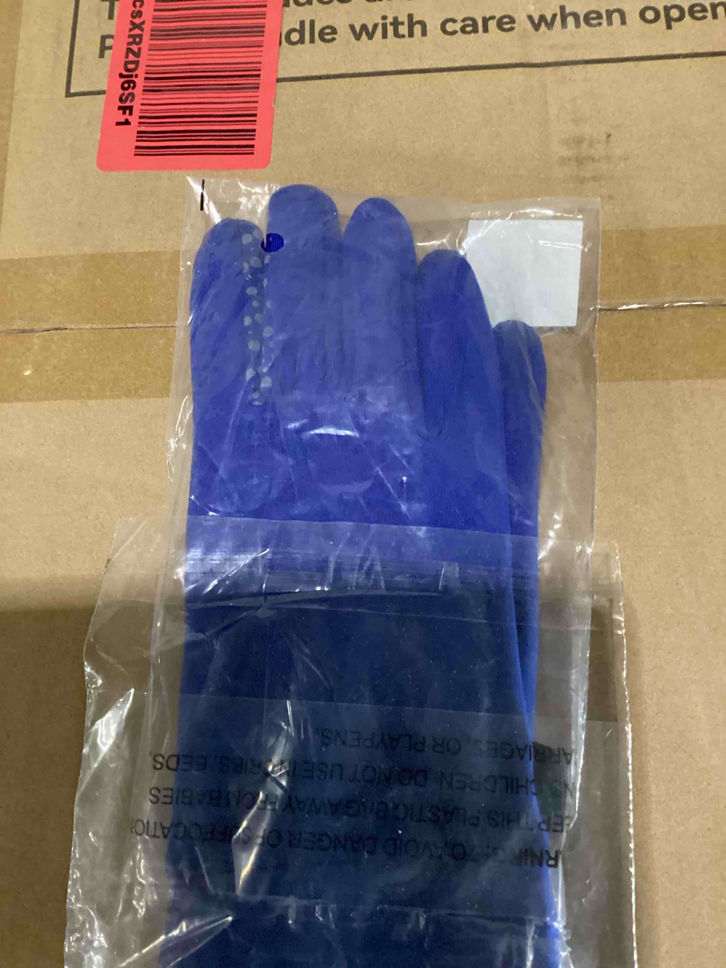 Condition photo showing As Is for SIMILAR TO STOCK PHOTO Kid's  Gloves