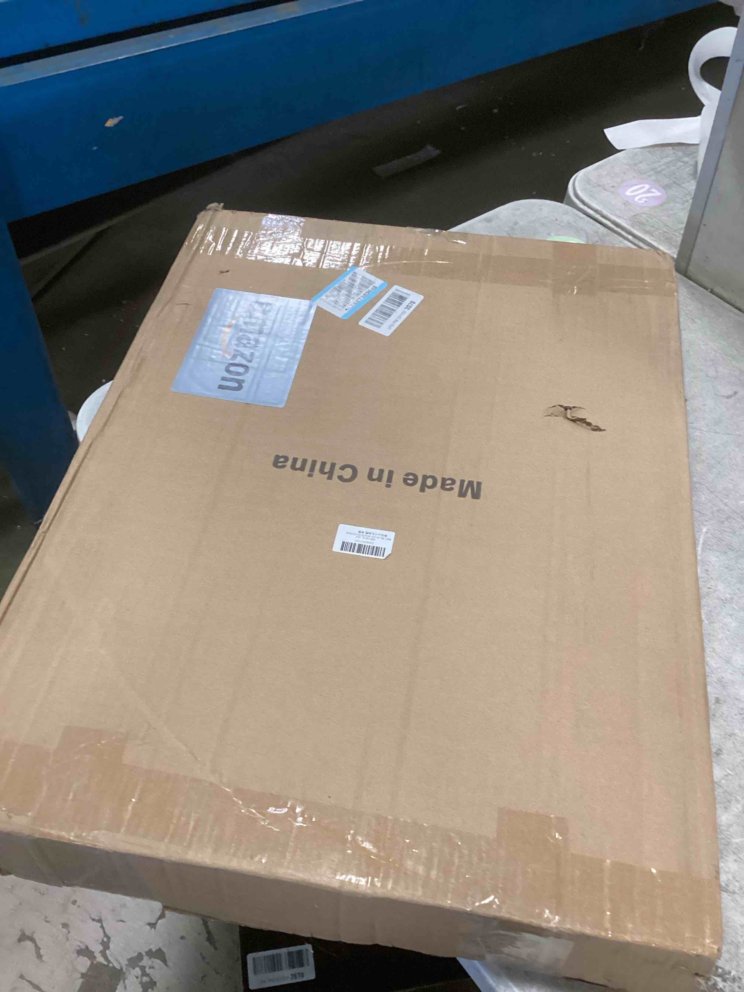 https://s3.amazonaws.com/lotting-images-prod/bidfta/TEA1288684_1741104642279.jpeg