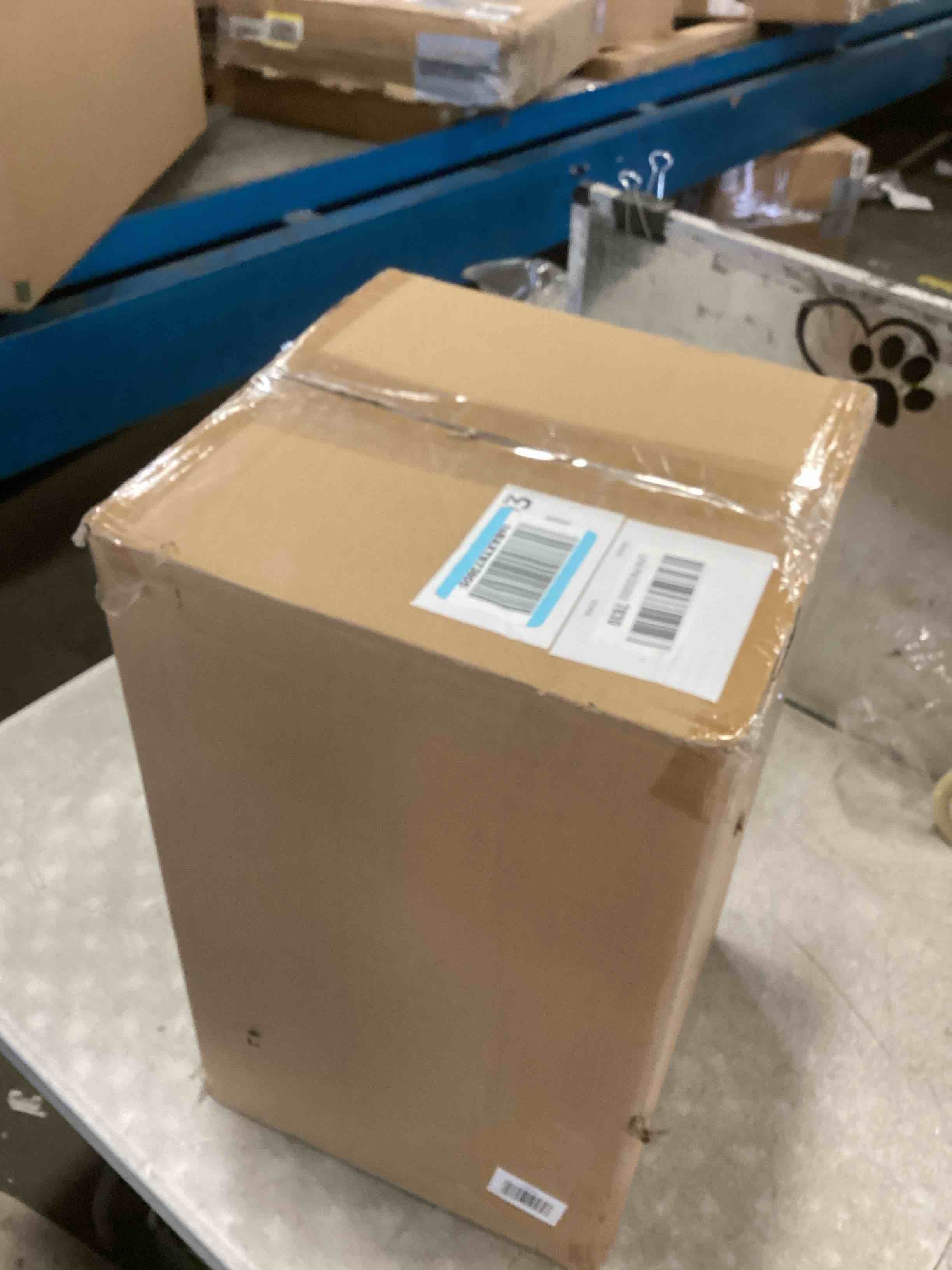 https://s3.amazonaws.com/lotting-images-prod/bidfta/TEA1288706_1741106504946.jpeg