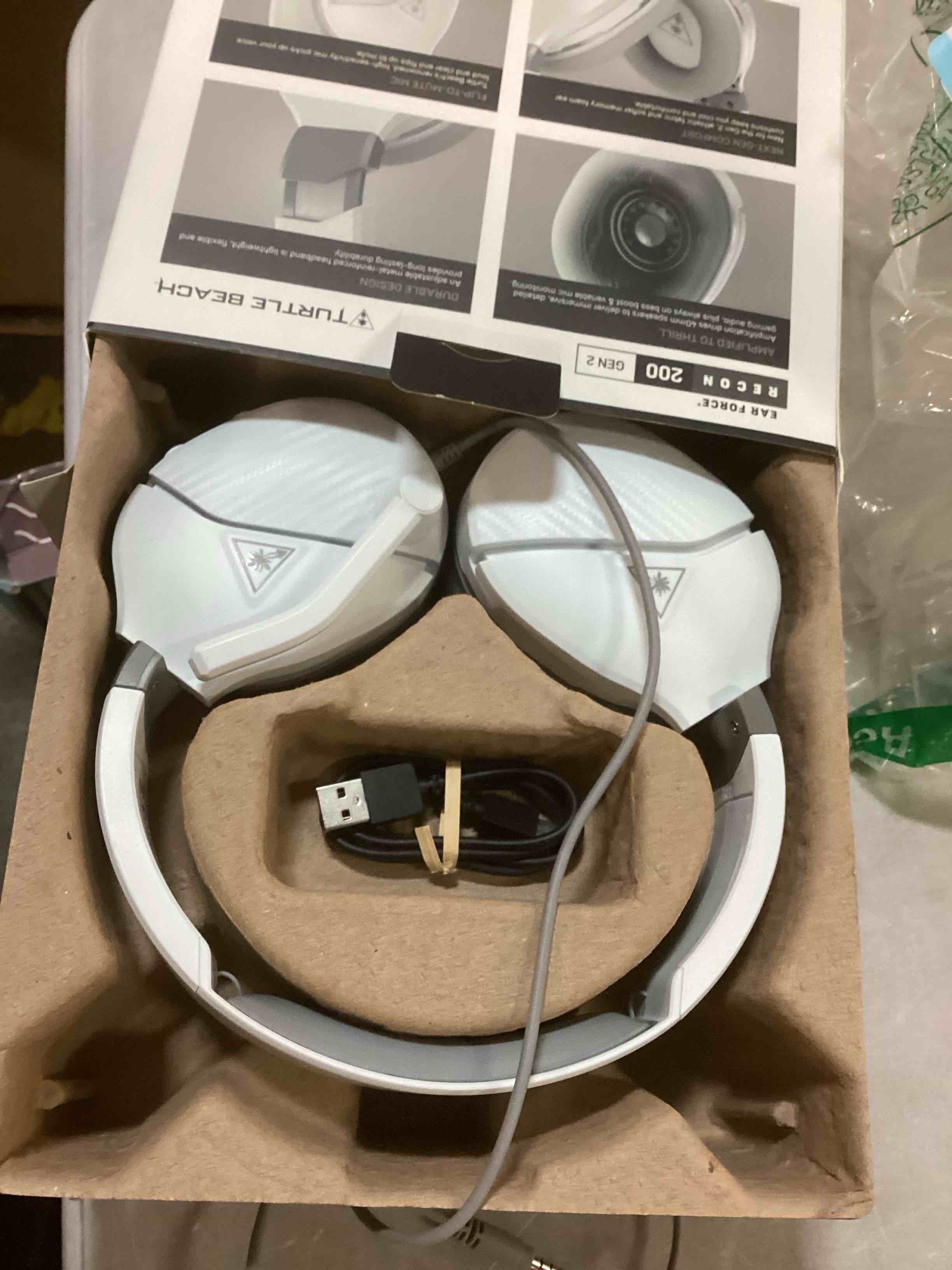 https://s3.amazonaws.com/lotting-images-prod/bidfta/TEA1288984_1741200147359.jpeg