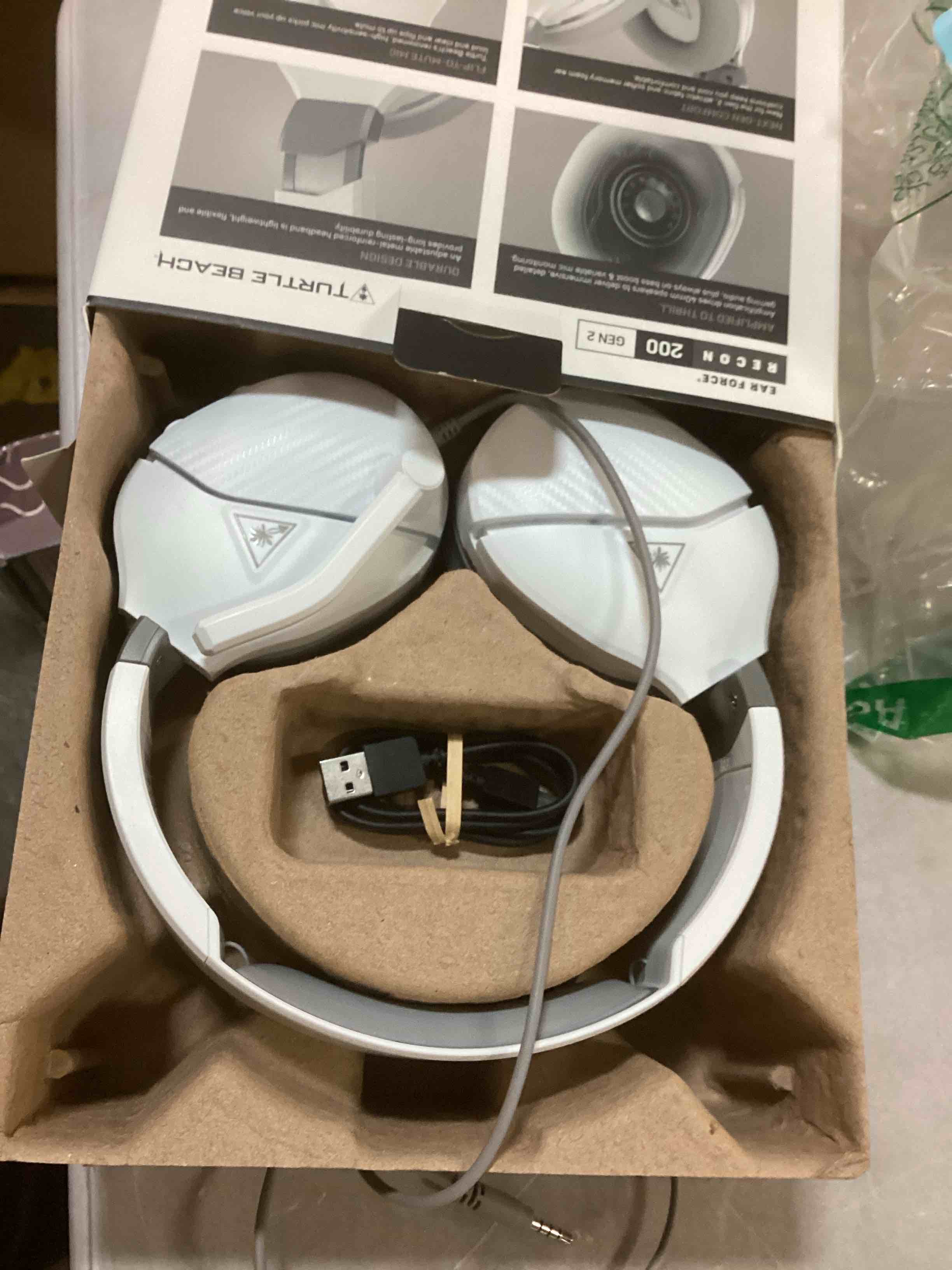 https://s3.amazonaws.com/lotting-images-prod/bidfta/TEA1288984_1741200148093.jpeg