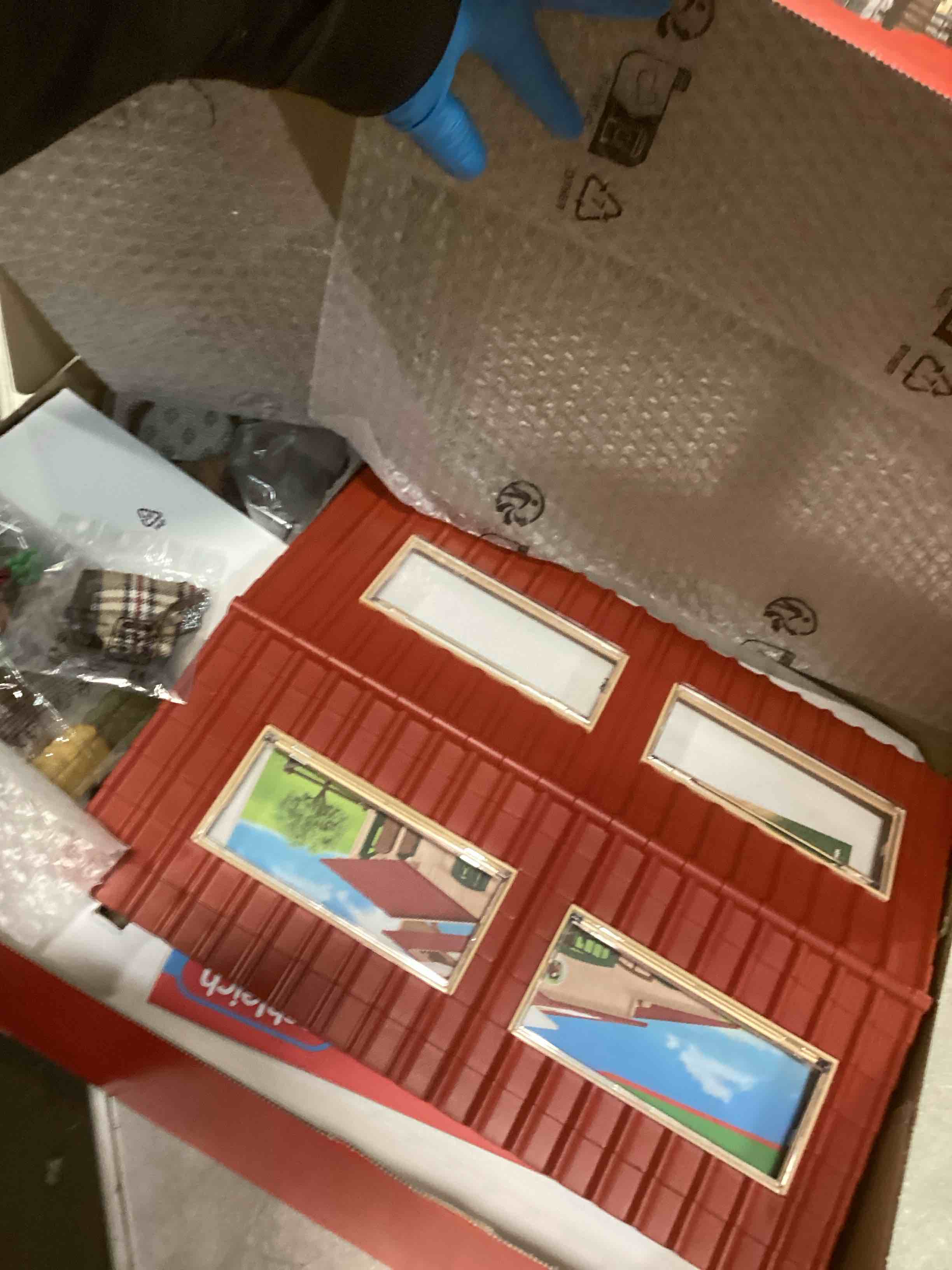 https://s3.amazonaws.com/lotting-images-prod/bidfta/TEA1289602_1741785203947.jpeg