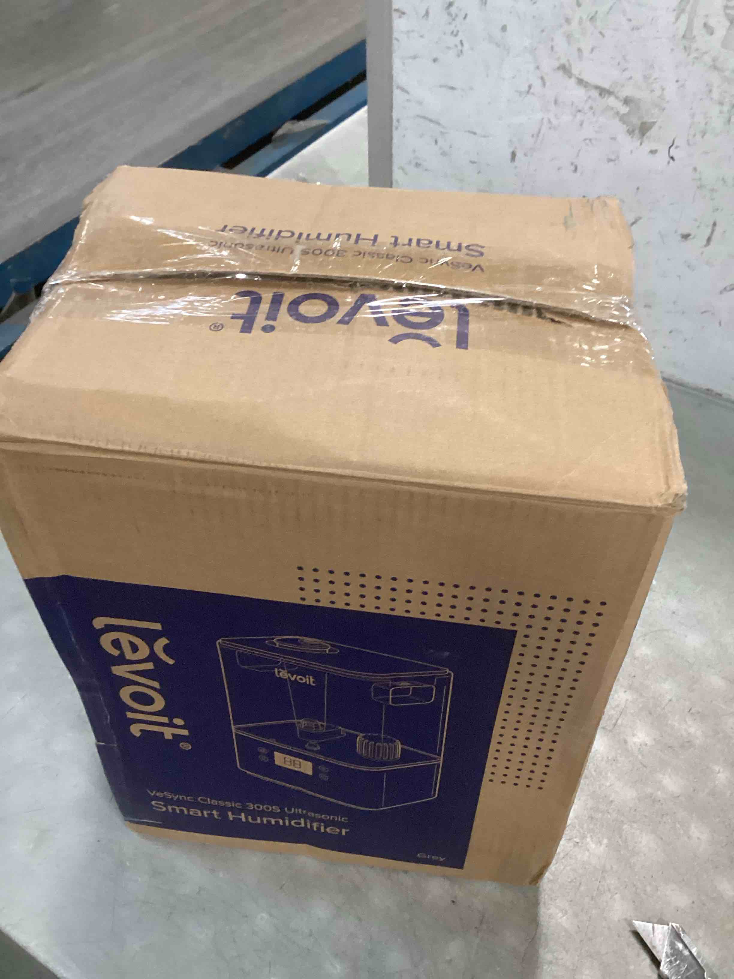 https://s3.amazonaws.com/lotting-images-prod/bidfta/TEA1289791_1741869701329.jpeg