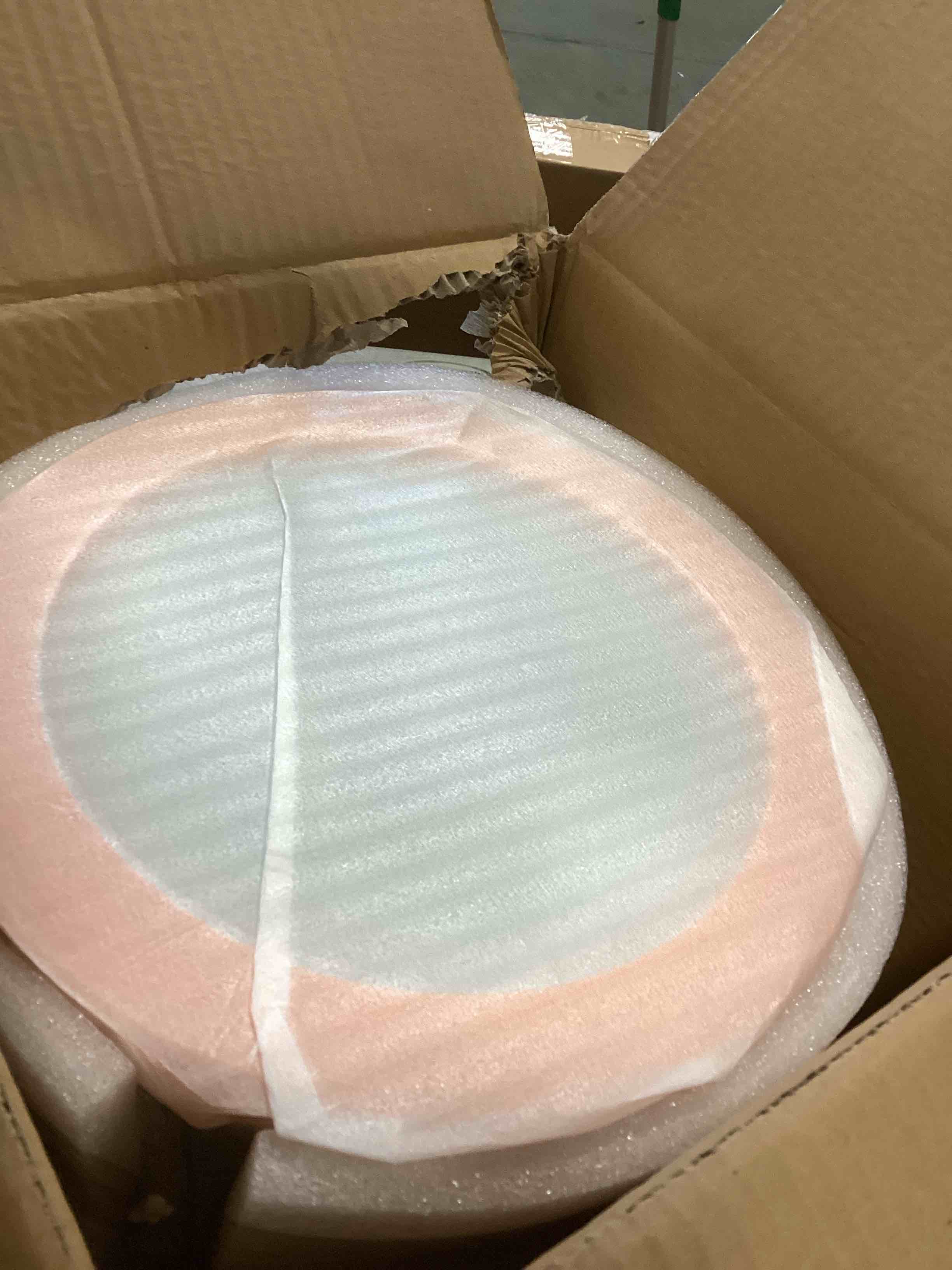 https://s3.amazonaws.com/lotting-images-prod/bidfta/TEA1290552_1742313739140.jpeg