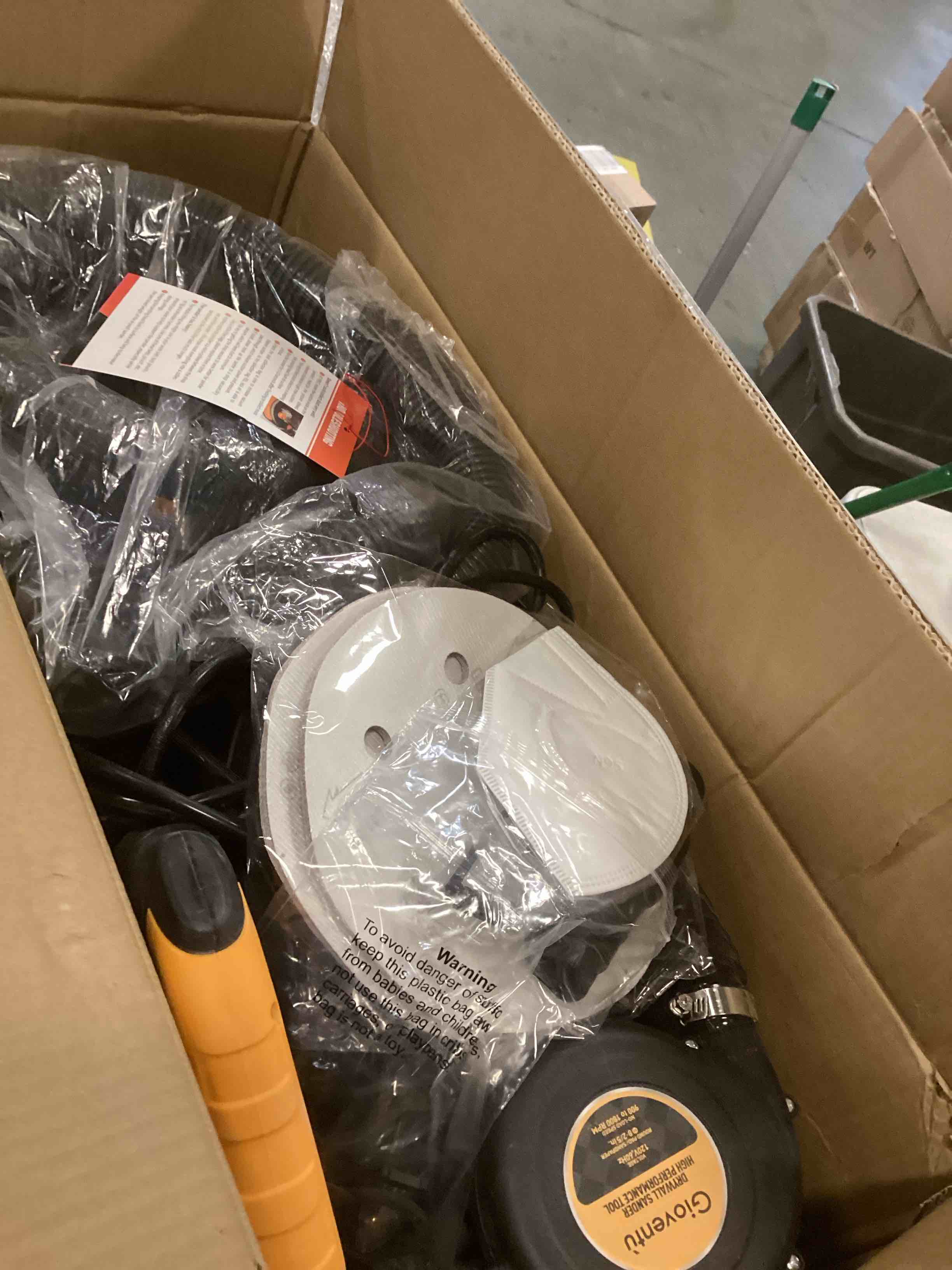 https://s3.amazonaws.com/lotting-images-prod/bidfta/TEA1290634_1742321779512.jpeg