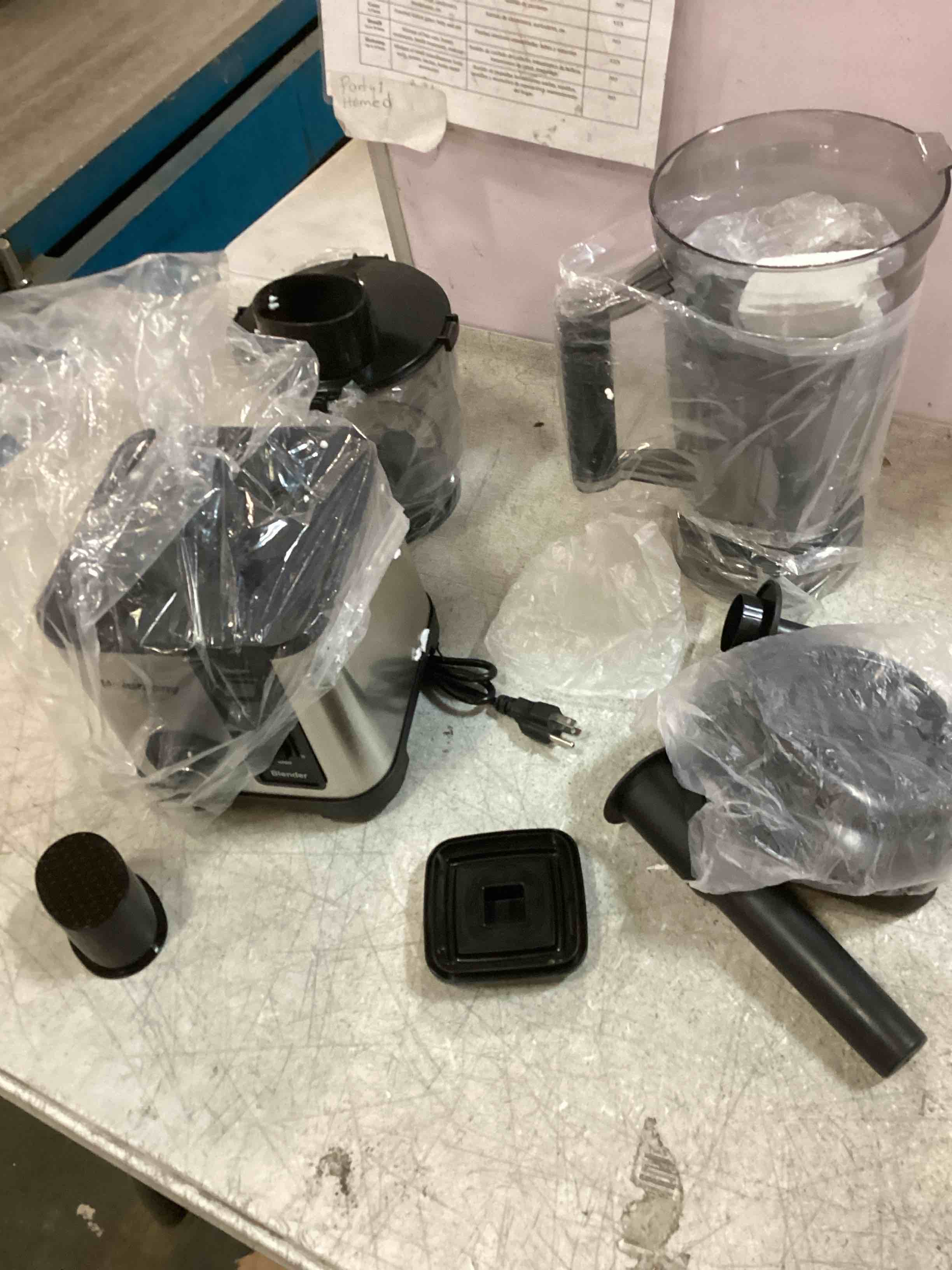 https://s3.amazonaws.com/lotting-images-prod/bidfta/TEA1291224_1741103488739.jpeg