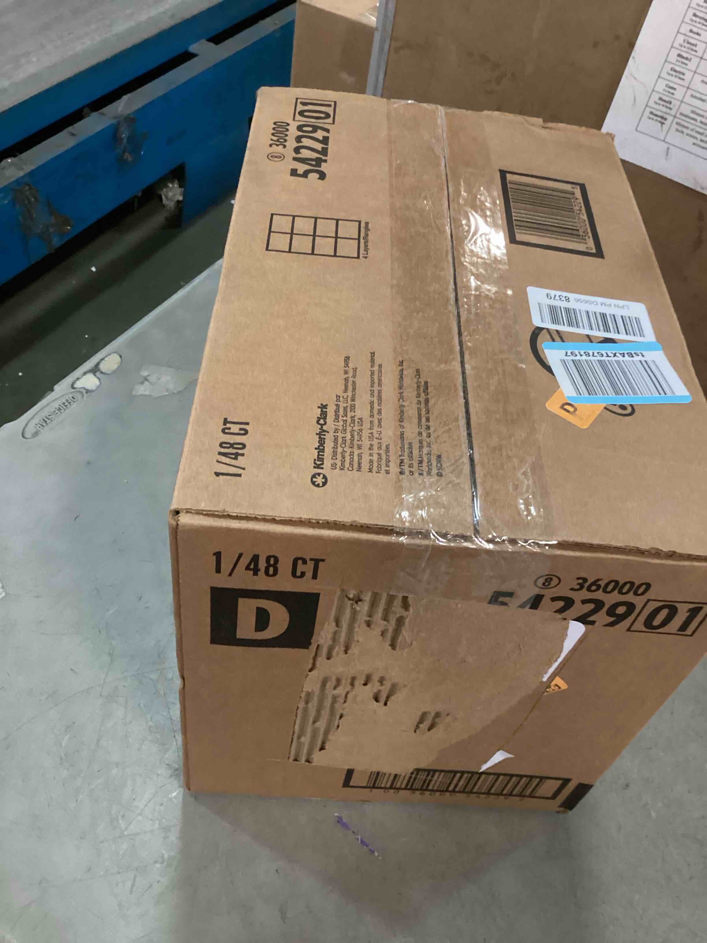 https://s3.amazonaws.com/lotting-images-prod/bidfta/TEA1291784_1741289069346.jpeg