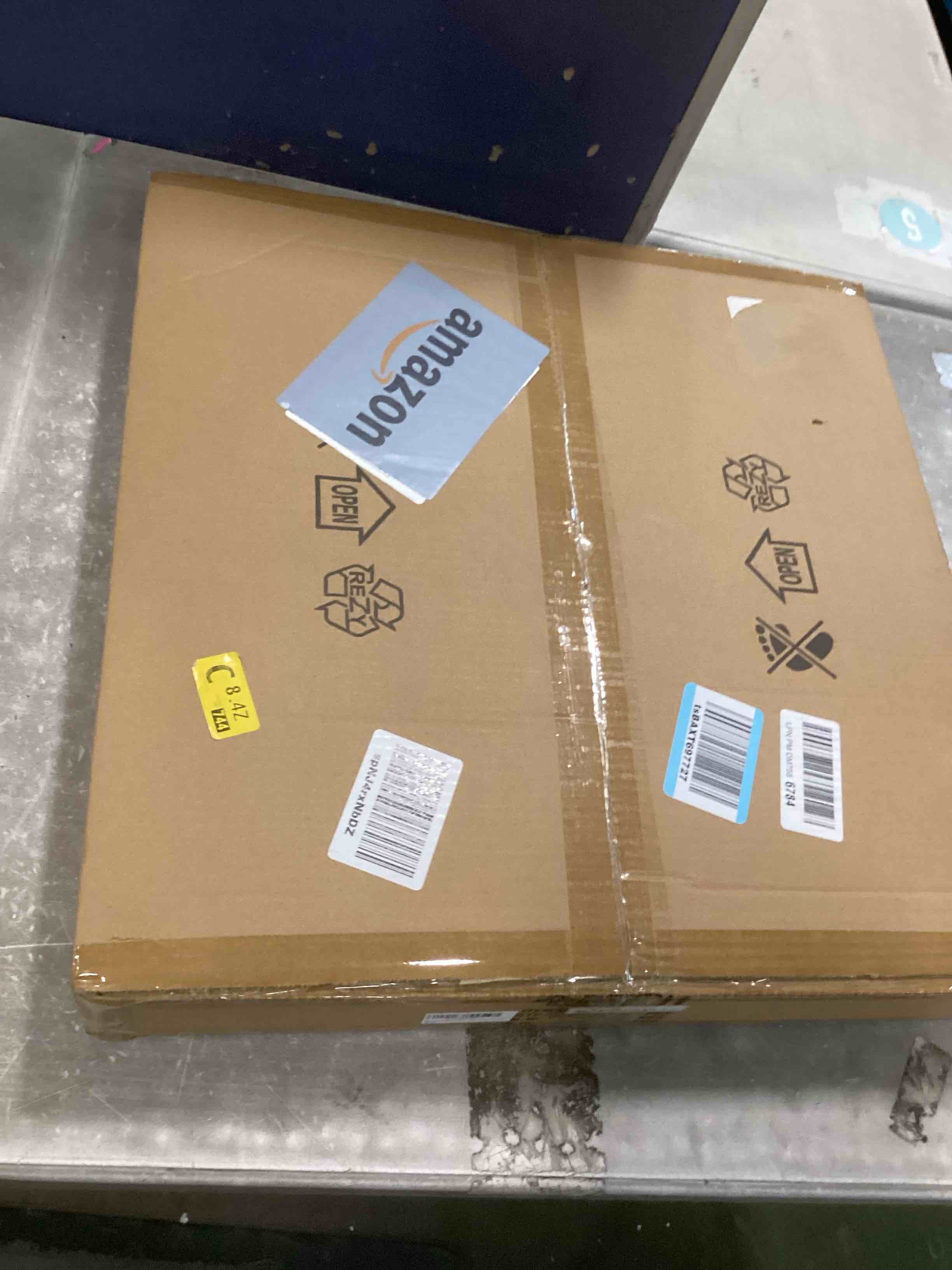 https://s3.amazonaws.com/lotting-images-prod/bidfta/TEA1291846_1741354223543.jpeg