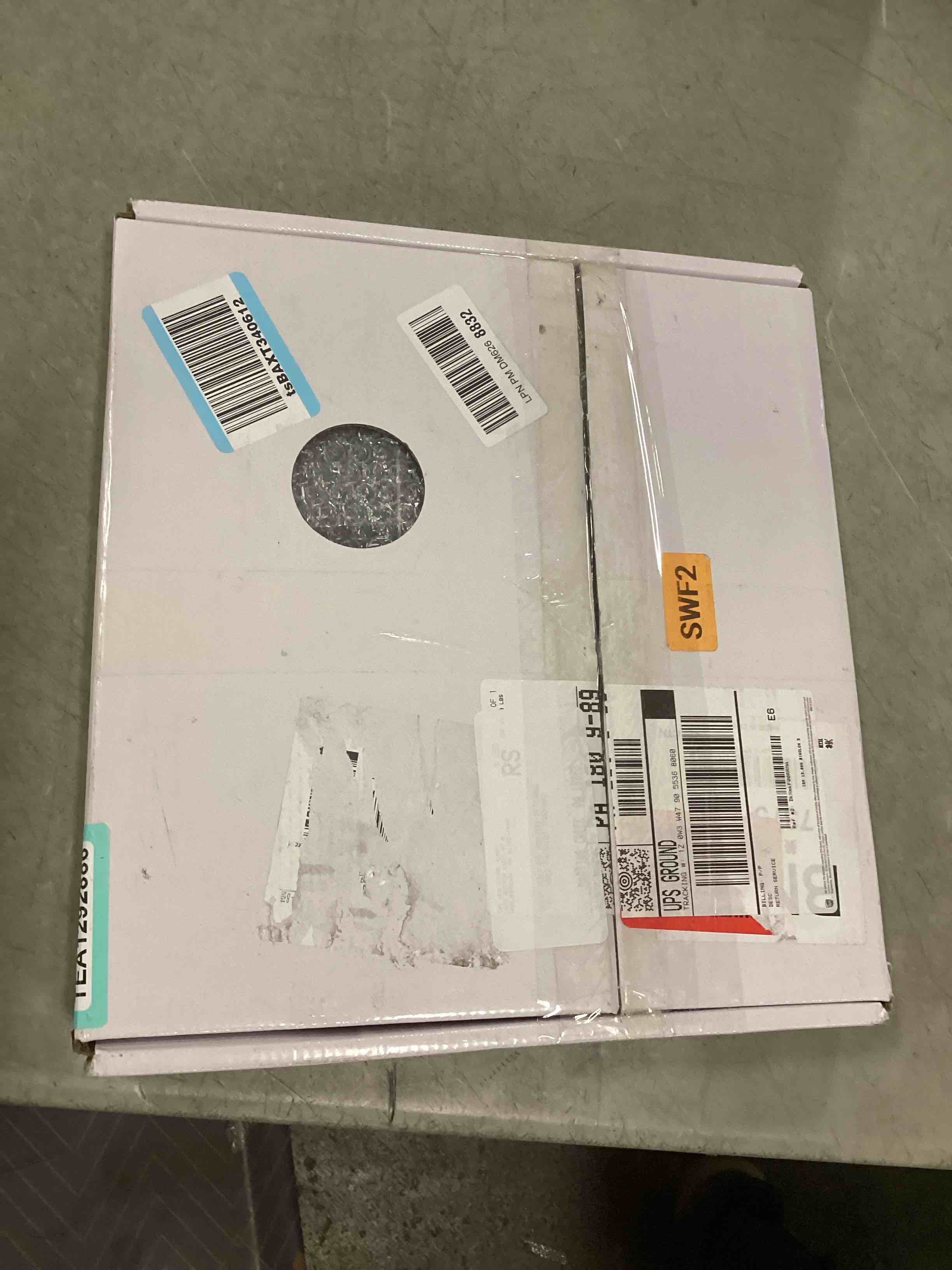 https://s3.amazonaws.com/lotting-images-prod/bidfta/TEA1292886_1741894507186.jpeg