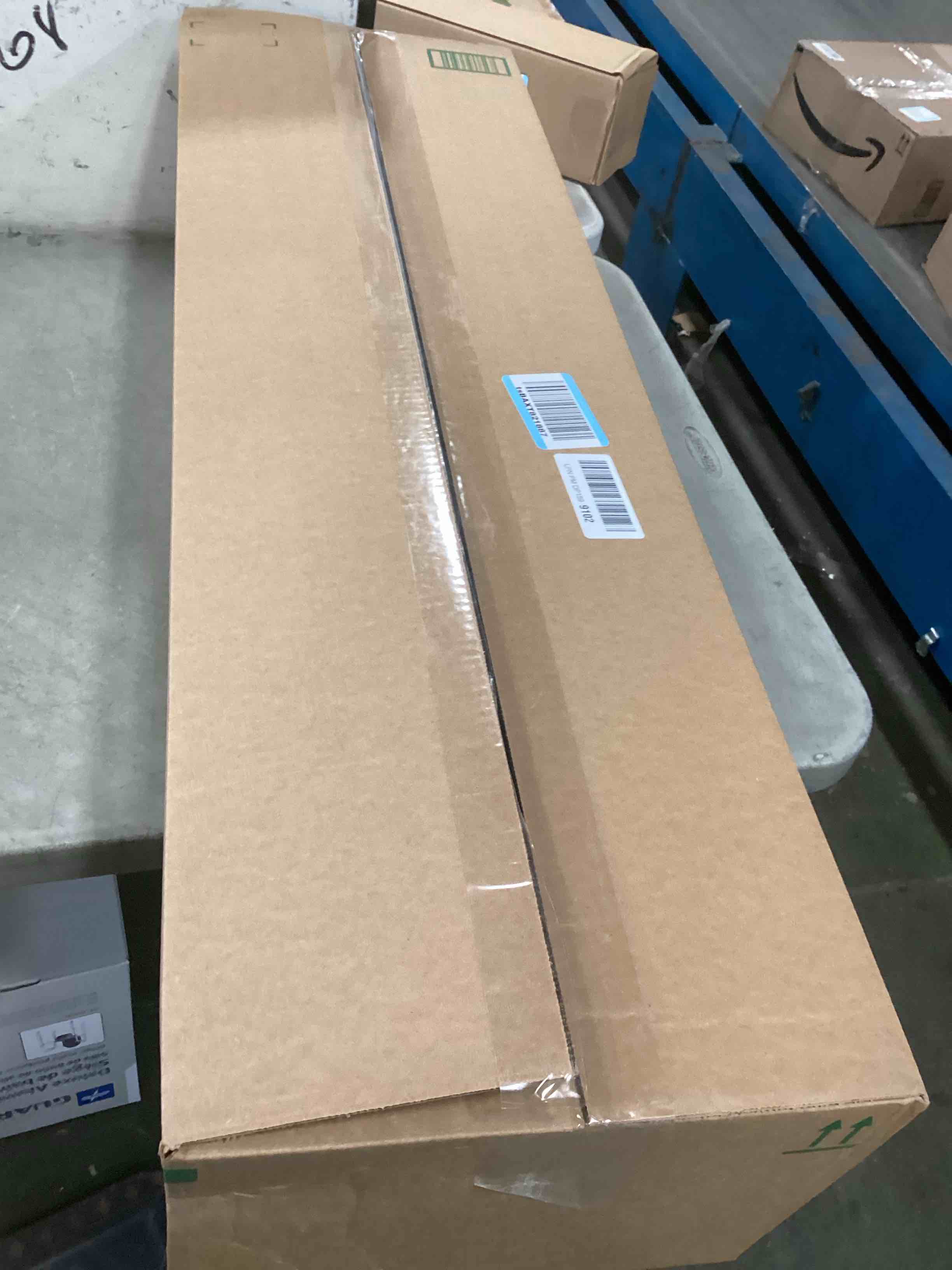 https://s3.amazonaws.com/lotting-images-prod/bidfta/TEA1292890_1741895064459.jpeg