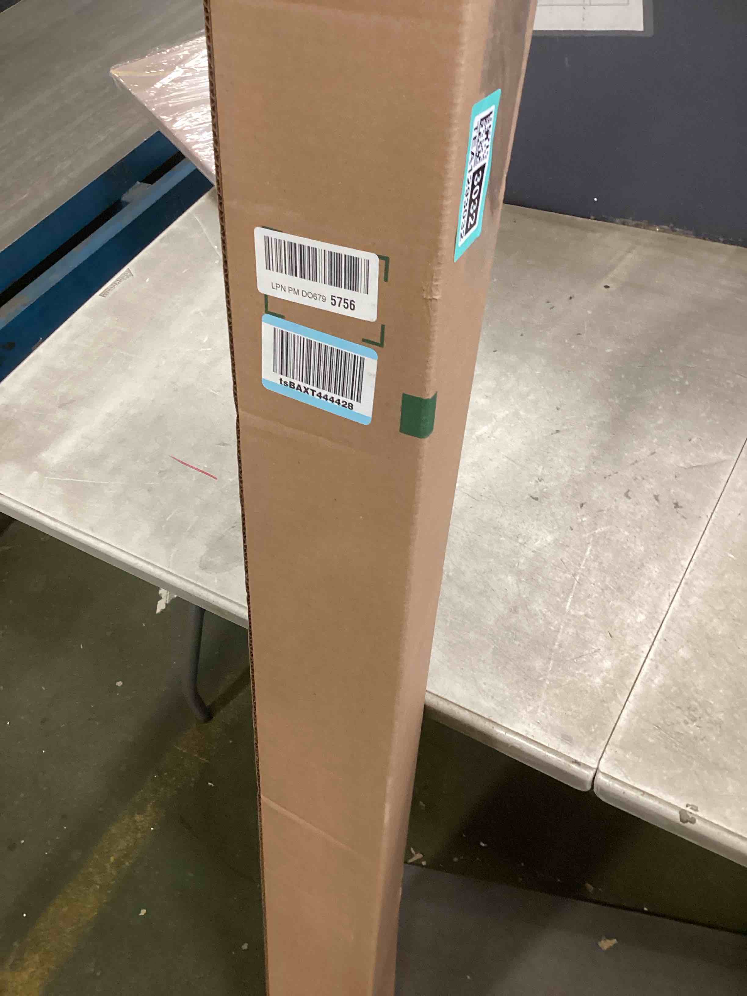 https://s3.amazonaws.com/lotting-images-prod/bidfta/TEA1293032_1741968863878.jpeg
