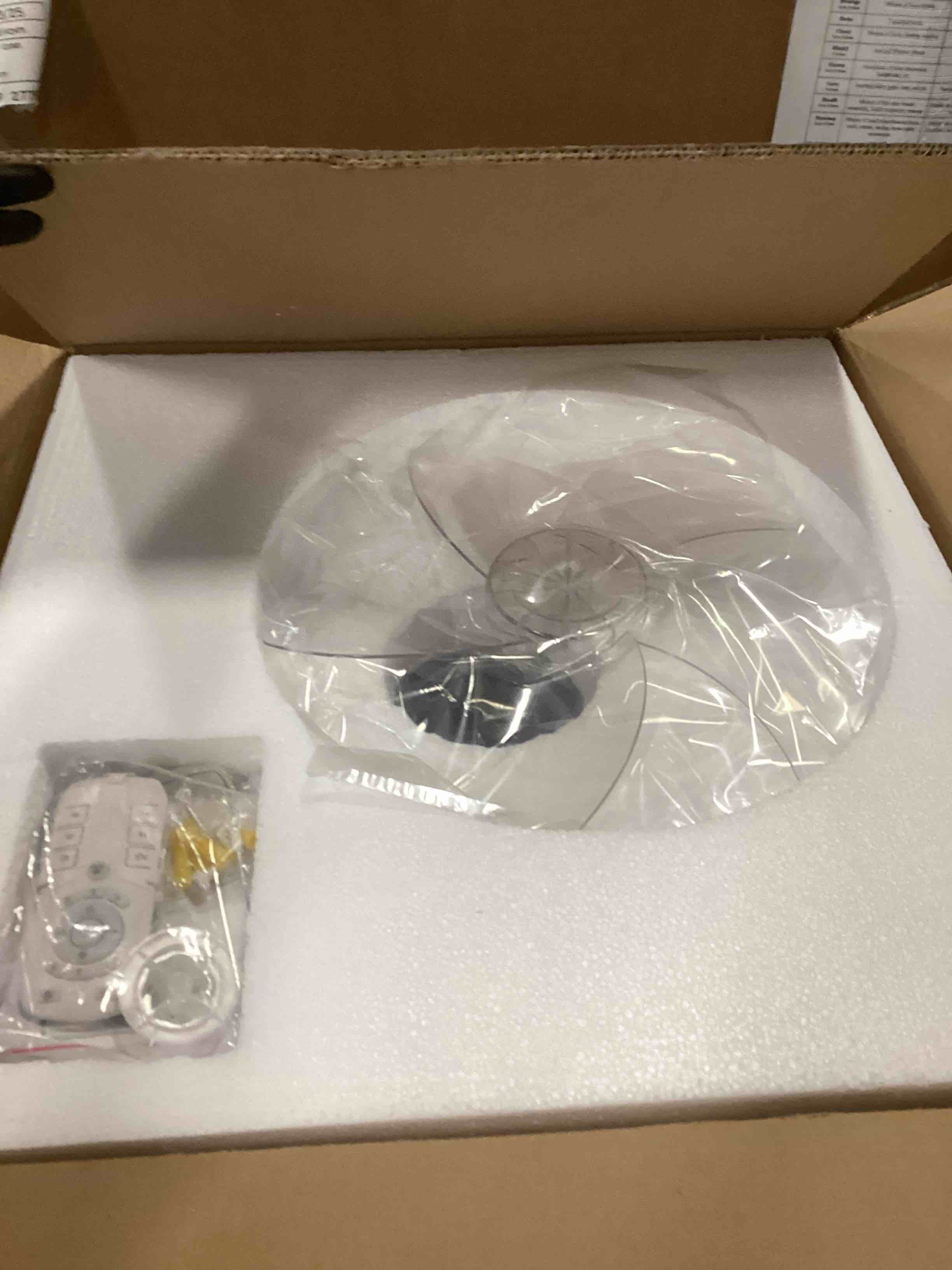 https://s3.amazonaws.com/lotting-images-prod/bidfta/TEA1293223_1742223803045.jpeg