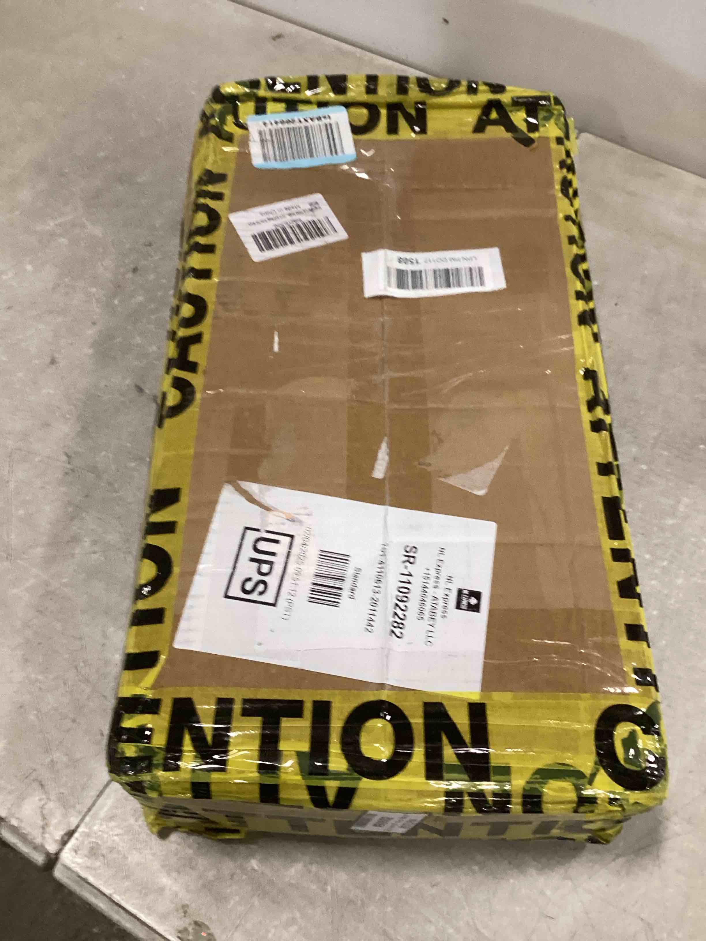 https://s3.amazonaws.com/lotting-images-prod/bidfta/TEA1293450_1742304827719.jpeg