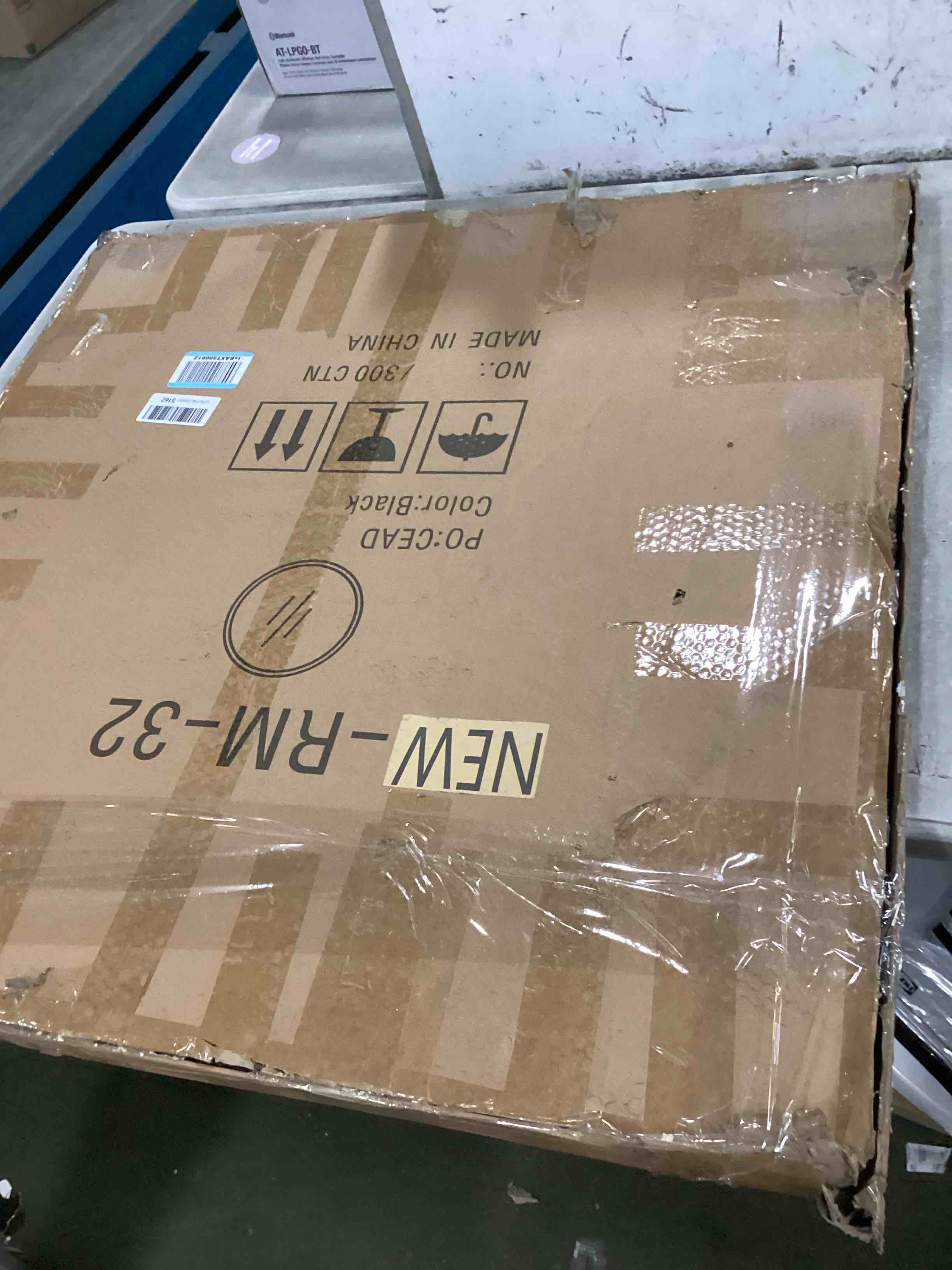 https://s3.amazonaws.com/lotting-images-prod/bidfta/TEA1293964_1742484326846.jpeg