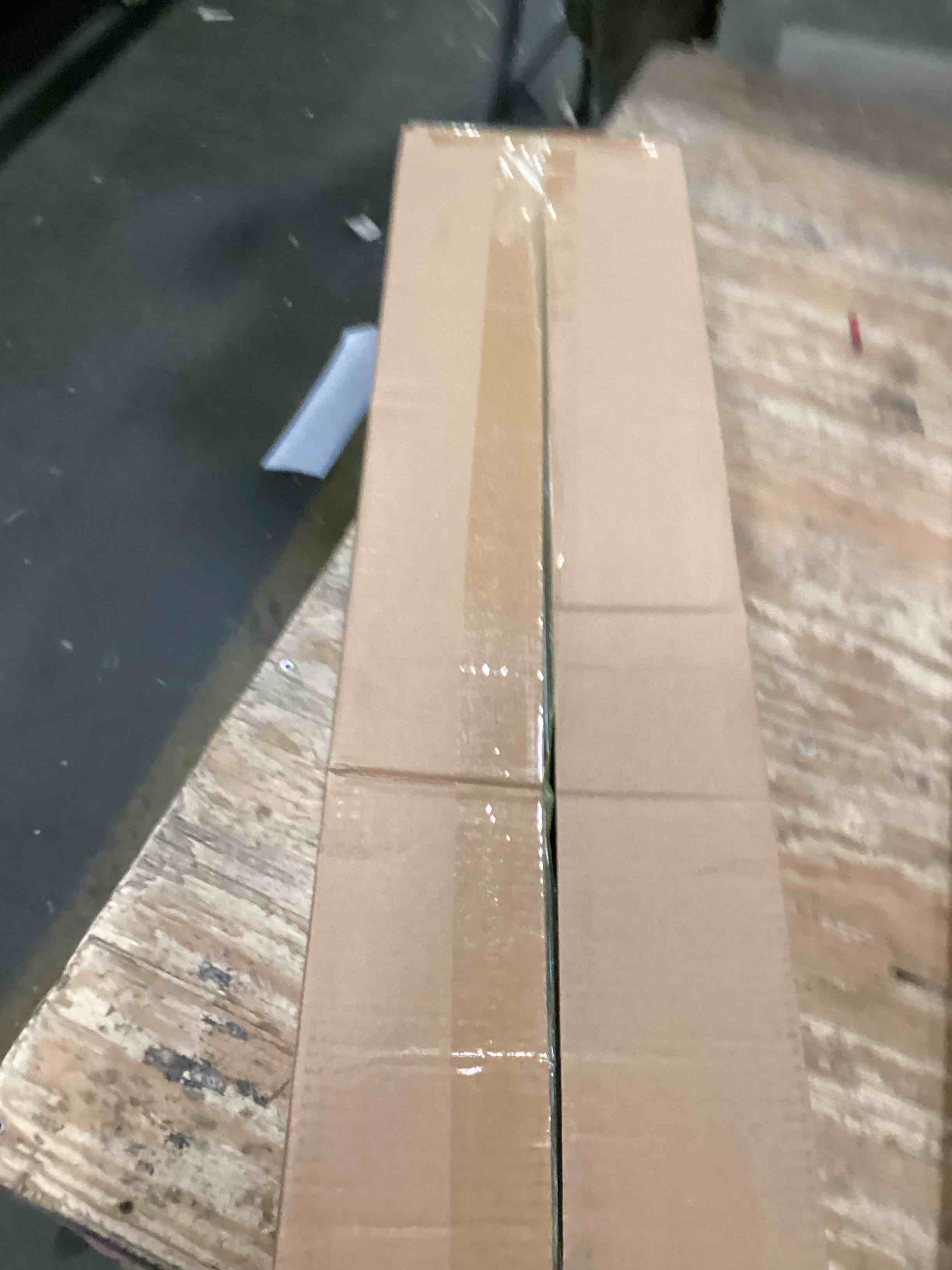 https://s3.amazonaws.com/lotting-images-prod/bidfta/TEA1294128_1740604123438.jpeg