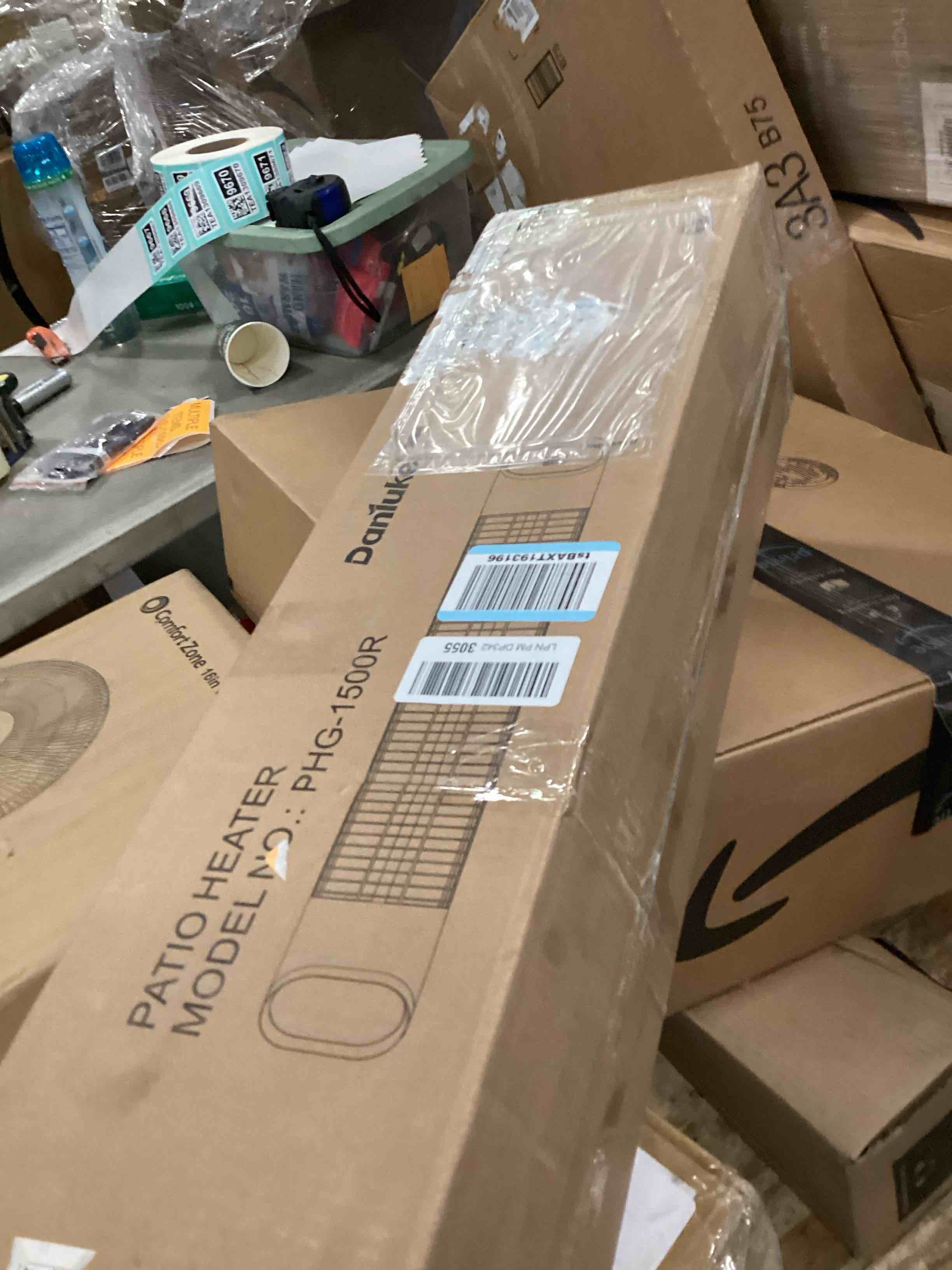https://s3.amazonaws.com/lotting-images-prod/bidfta/TEA1294393_1740688322426.jpeg