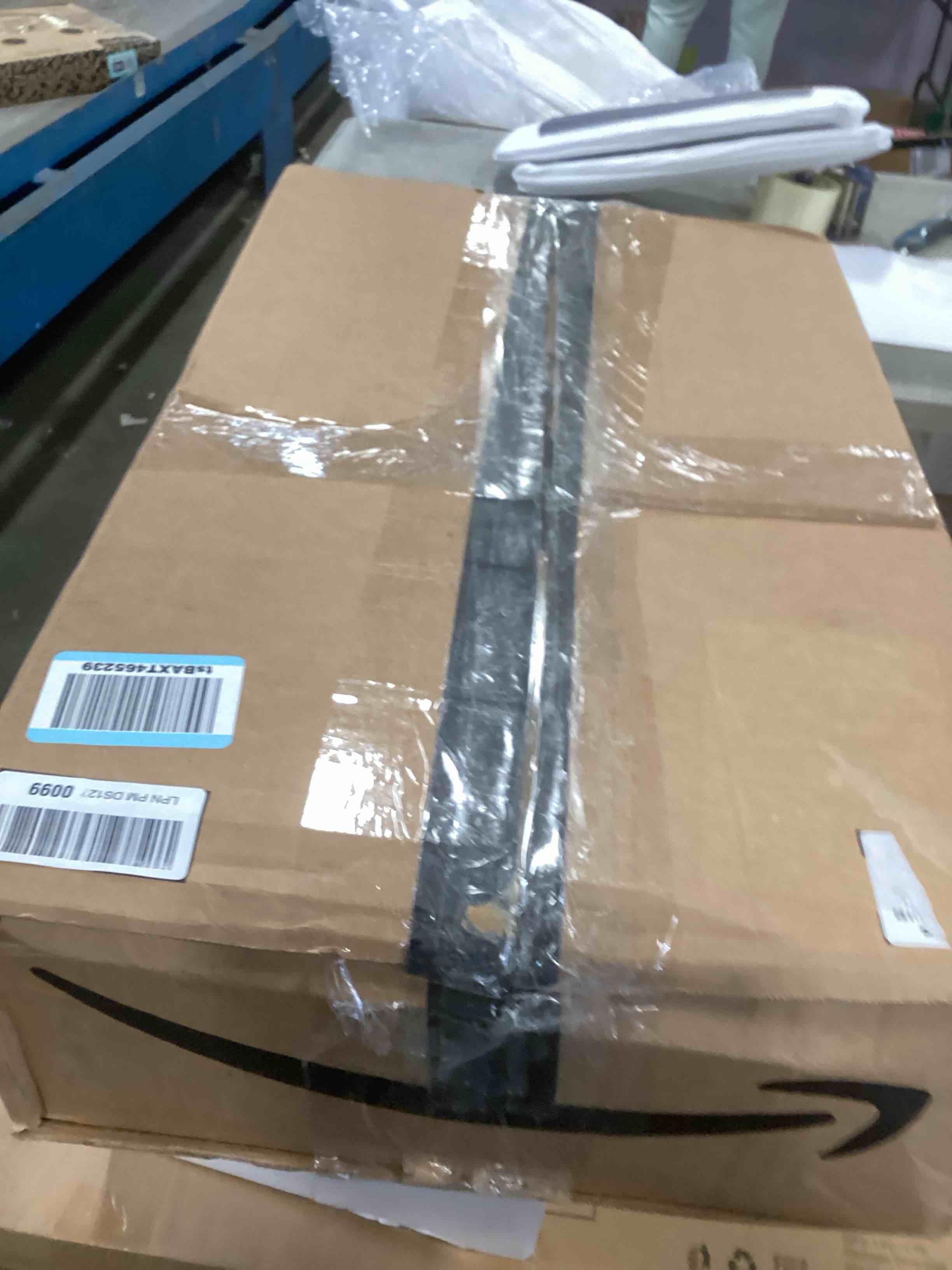 https://s3.amazonaws.com/lotting-images-prod/bidfta/TEA1295482_1741280647785.jpeg