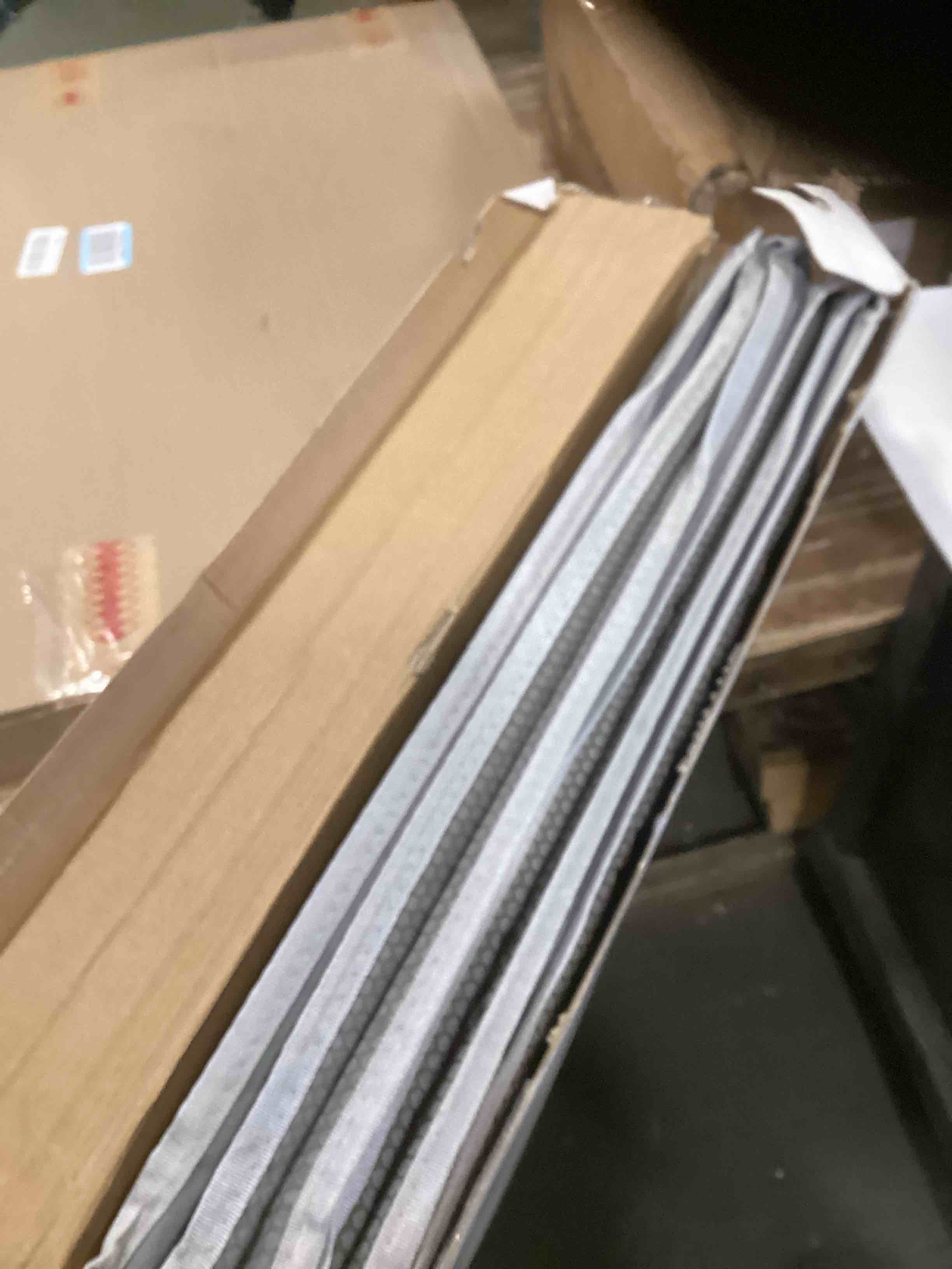 https://s3.amazonaws.com/lotting-images-prod/bidfta/TEA1295644_1741354823926.jpeg